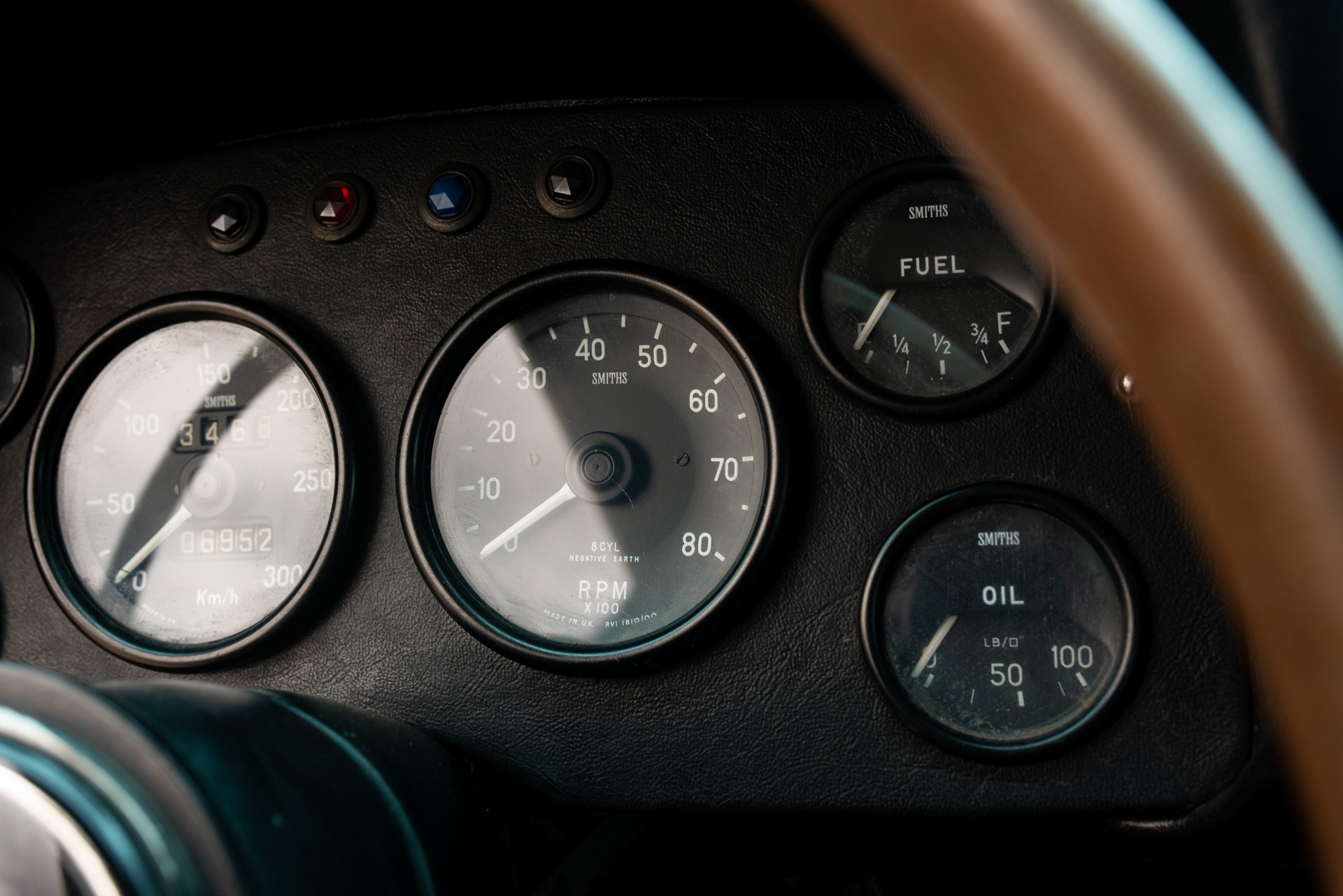 The AC 428 Was A Shelby Cobra In A Fancy Italian Suit