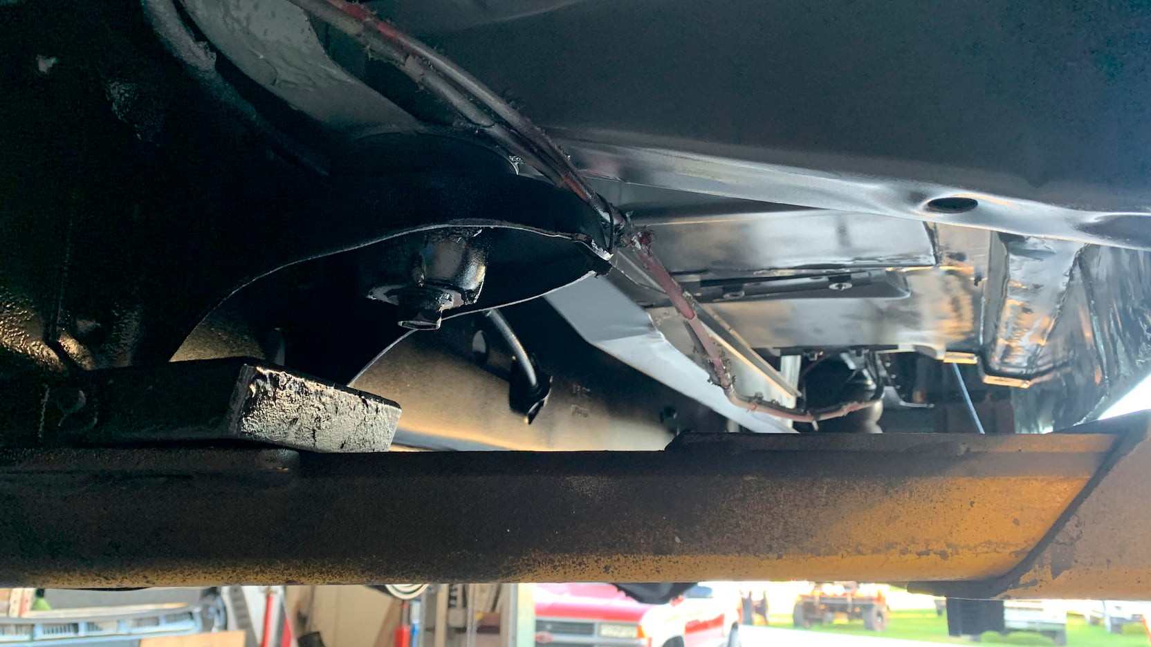 Go Old School Overlanding With This Beautifully Restored 1977 GMC Jimmy Casa Grande