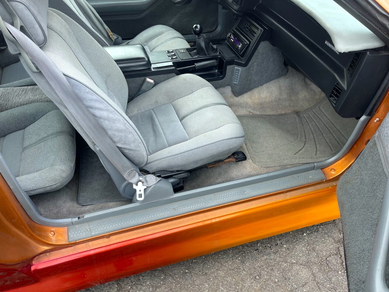 Reversomod 1991 Chevy Camaro RS Tries To Pull A 2010MY Impersonation