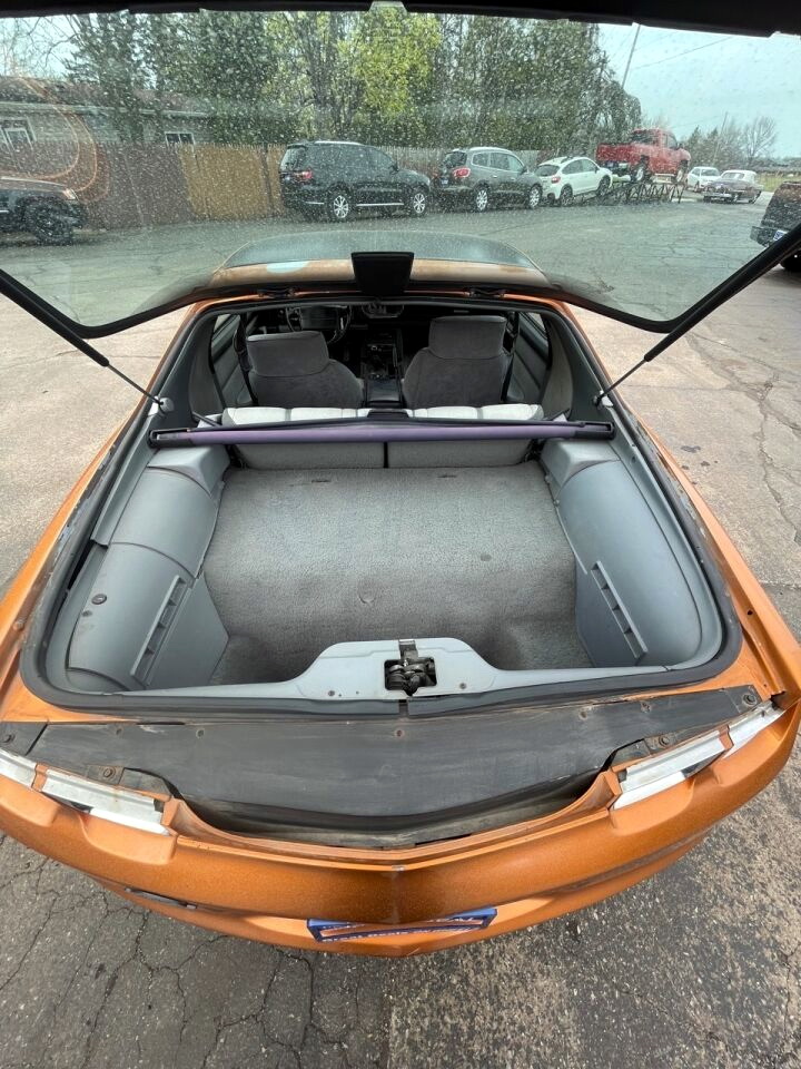 Reversomod 1991 Chevy Camaro RS Tries To Pull A 2010MY Impersonation