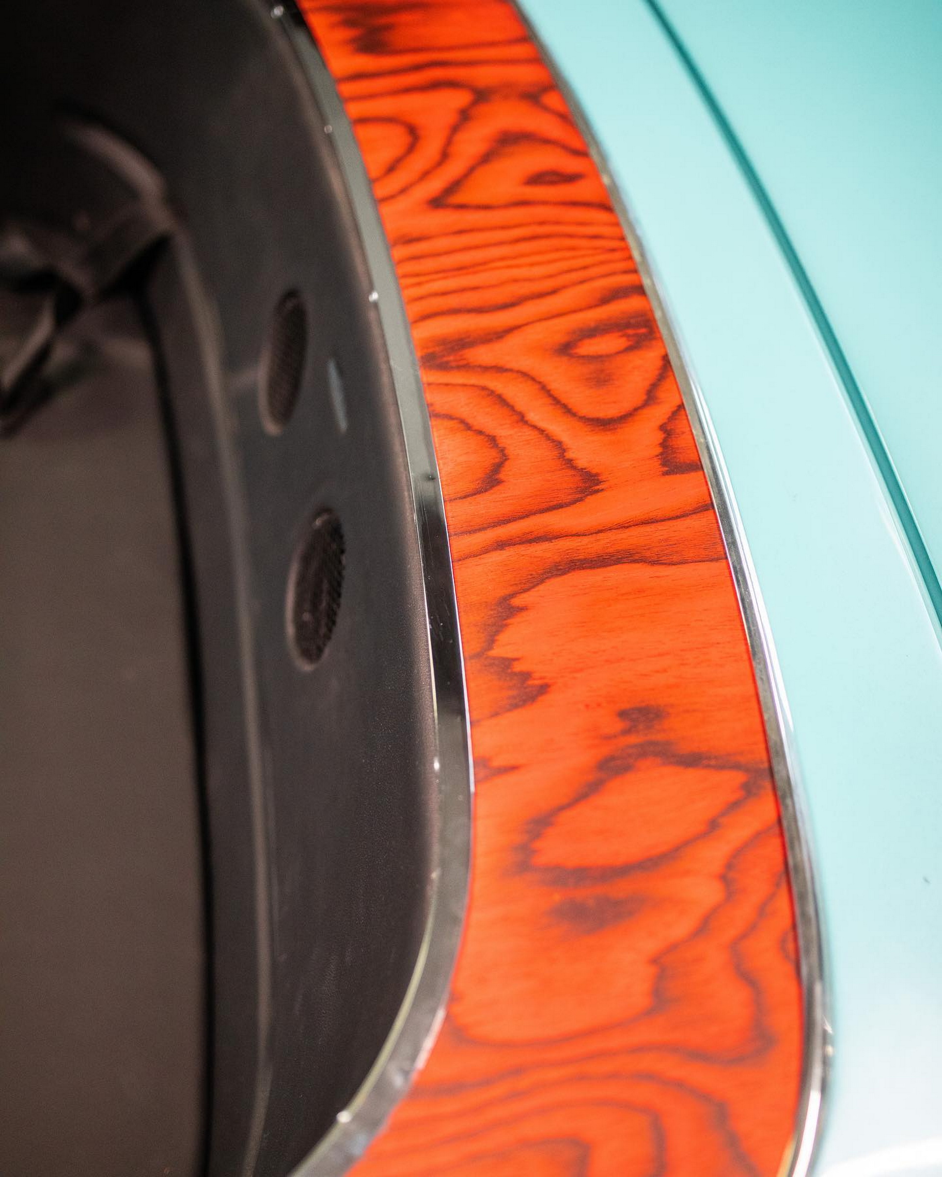 Garage Italia’s New Restomod Alfa Romeo Spider Duetto Hybrid Has An F1-Style KERS System