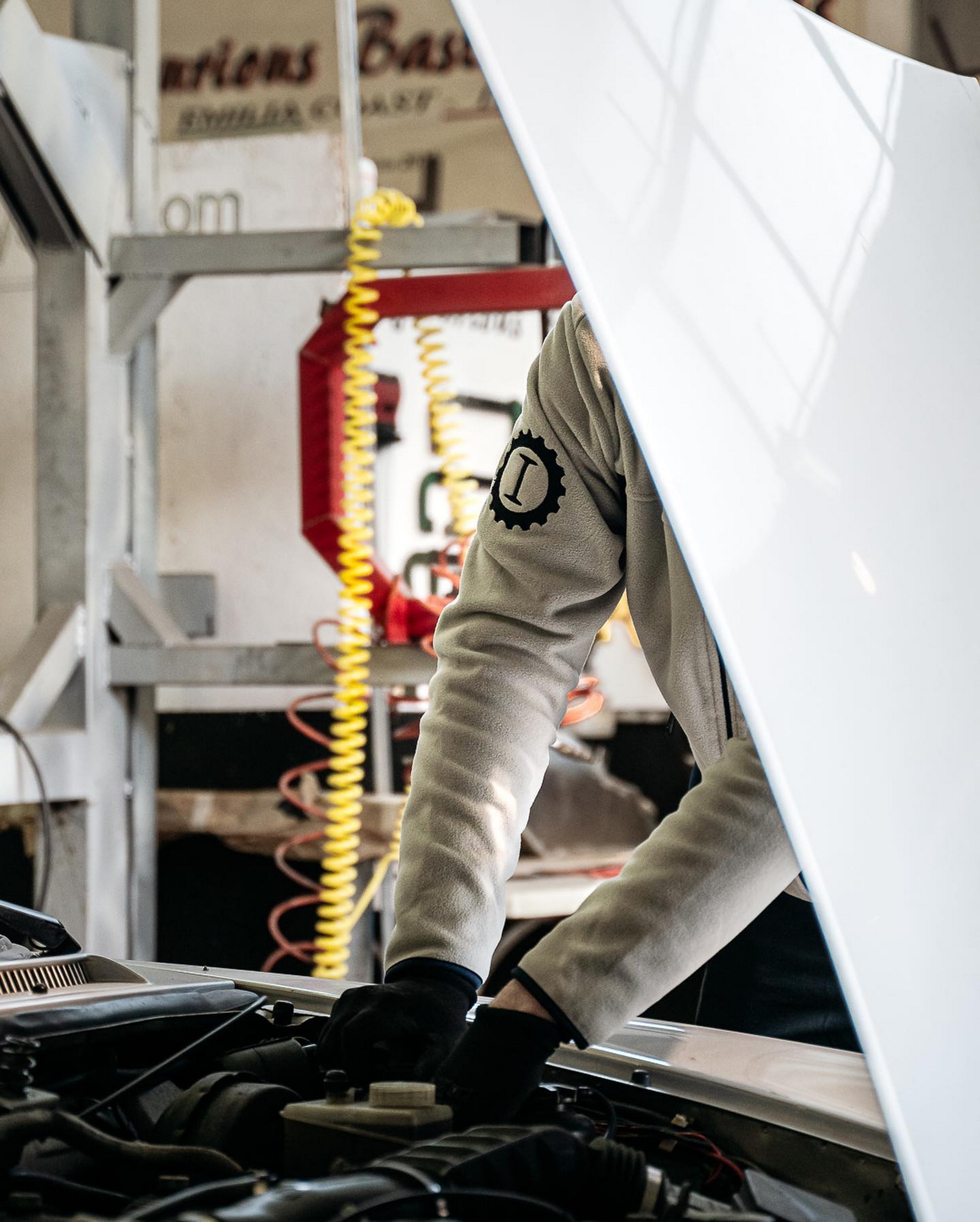 Garage Italia’s New Restomod Alfa Romeo Spider Duetto Hybrid Has An F1-Style KERS System