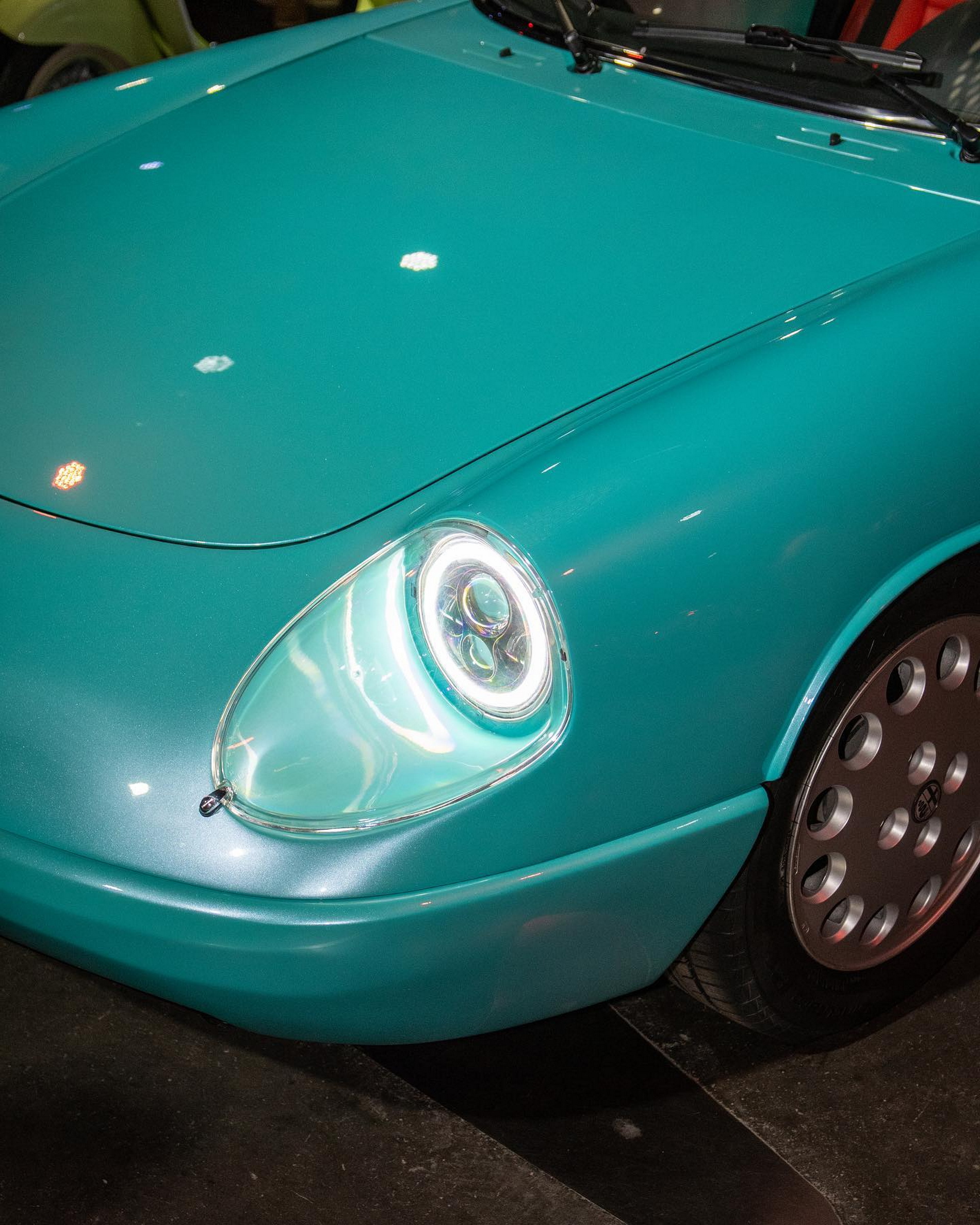 Garage Italia’s New Restomod Alfa Romeo Spider Duetto Hybrid Has An F1-Style KERS System