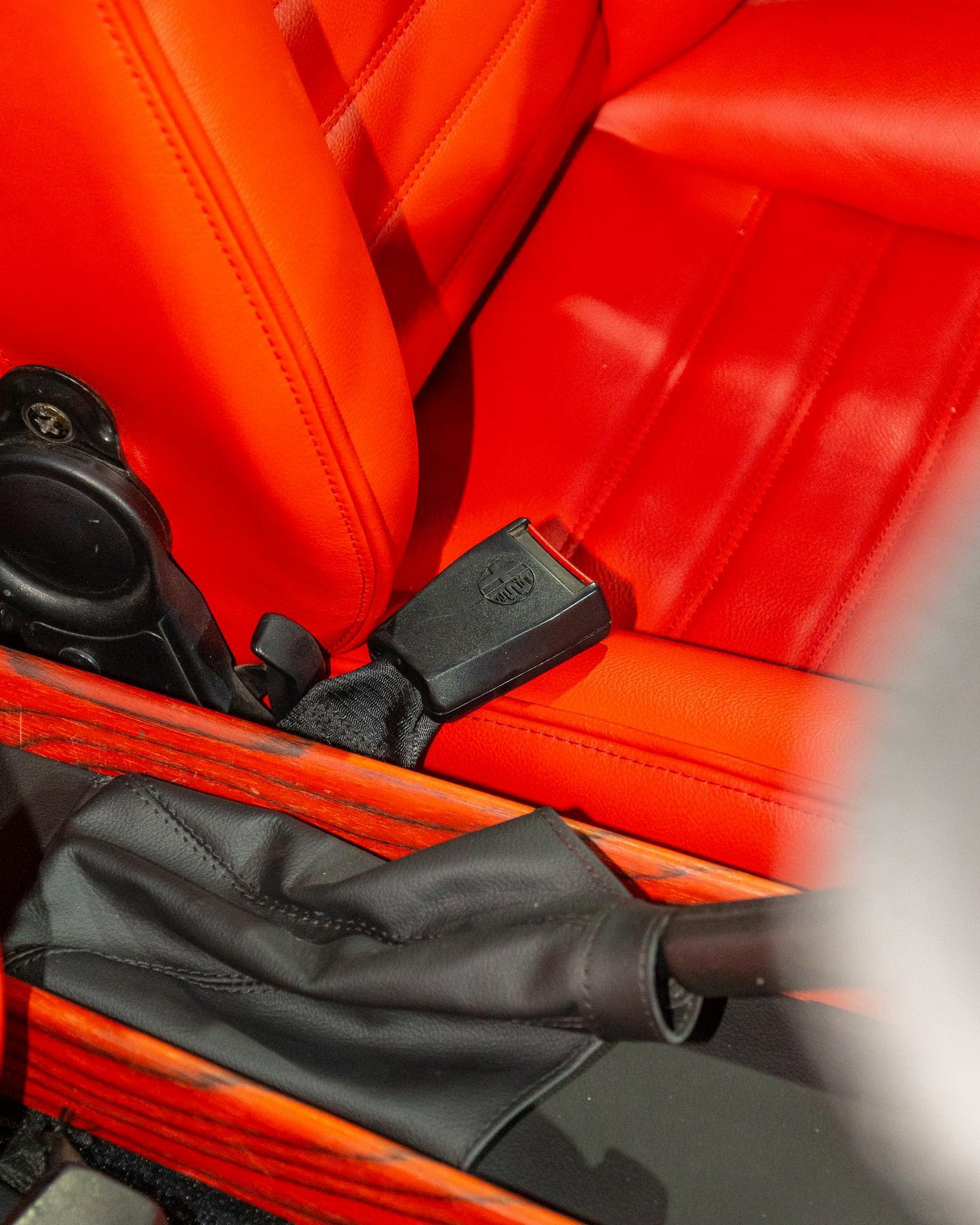 Garage Italia’s New Restomod Alfa Romeo Spider Duetto Hybrid Has An F1-Style KERS System