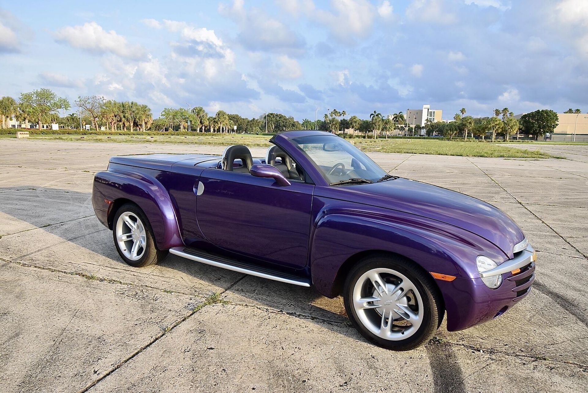 1,100-Mile Chevy SSR Is A Timewarp Example Of GM’s Confused Retro Truck