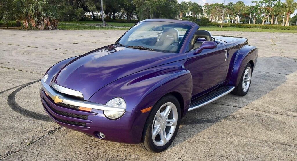  1,100-Mile Chevy SSR Is A Timewarp Example Of GM’s Confused Retro Truck