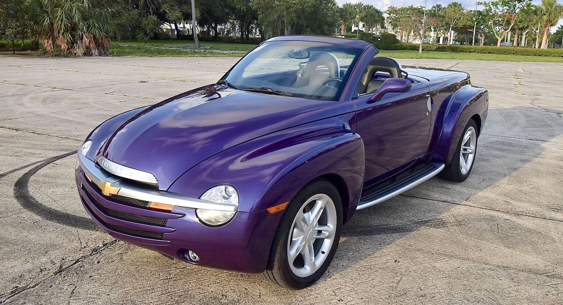 1,100-Mile Chevy SSR Is A Timewarp Example Of GM’s Confused Retro Truck Auto Recent
