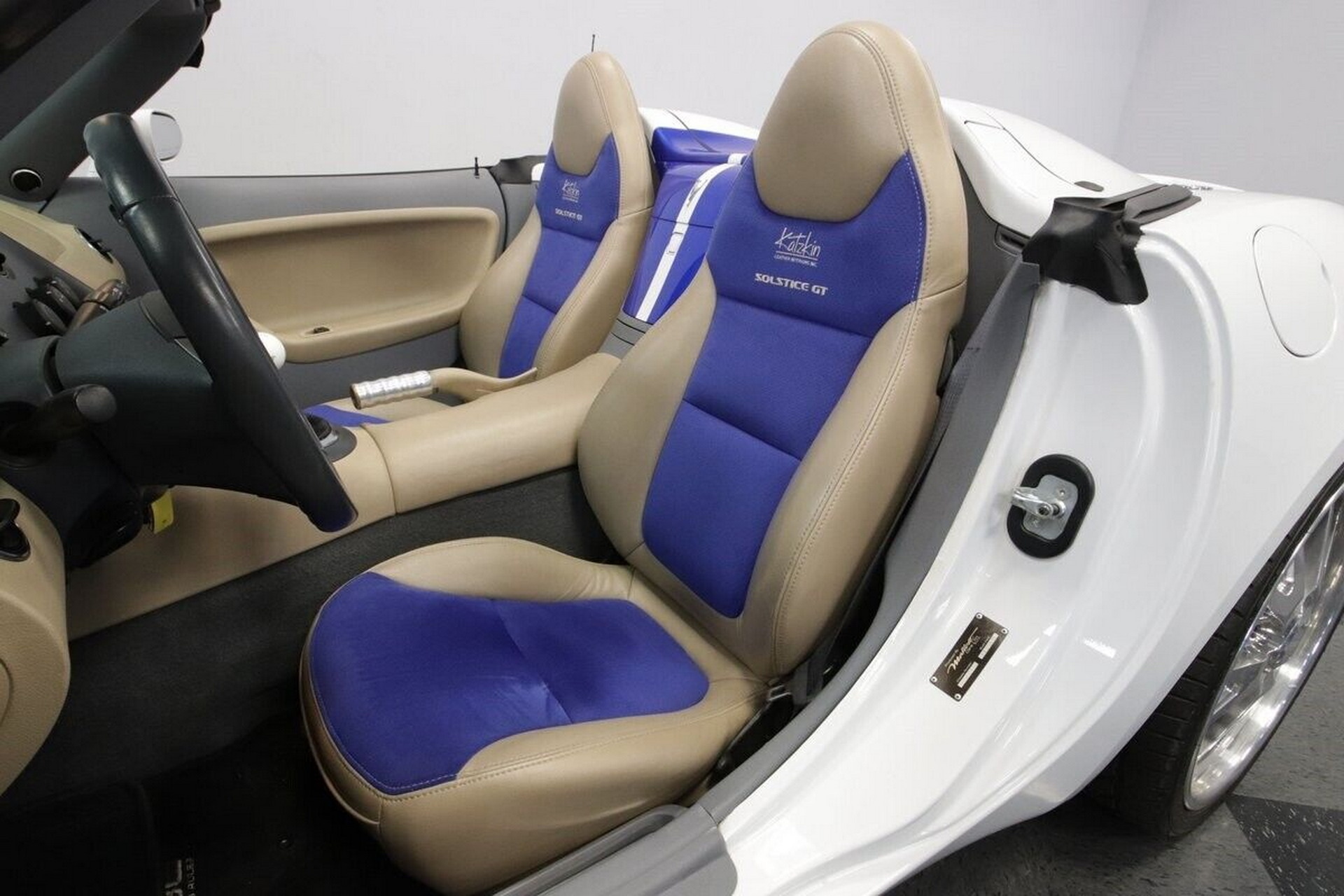 For $27k, Would You Drop The Hammer On This V8-Swapped Mallett Performance Pontiac Solstice?