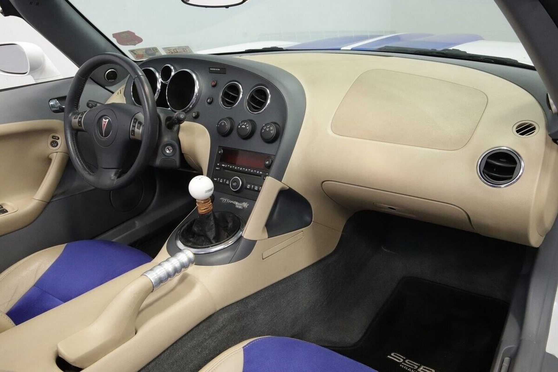 For $27k, Would You Drop The Hammer On This V8-Swapped Mallett Performance Pontiac Solstice?