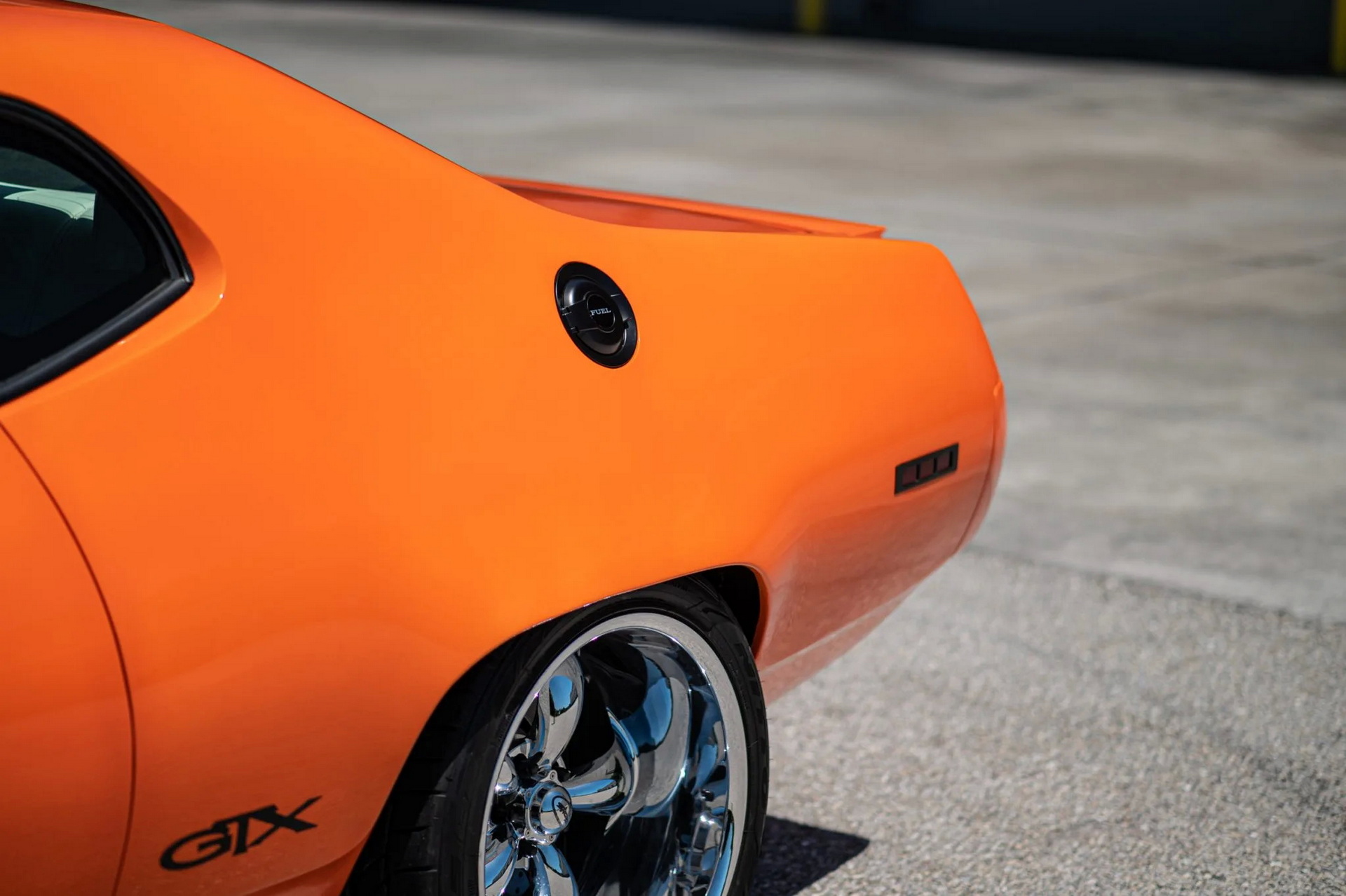 This 2010 Dodge Challenger Was Retromodded Into A 1971 Plymouth GTX