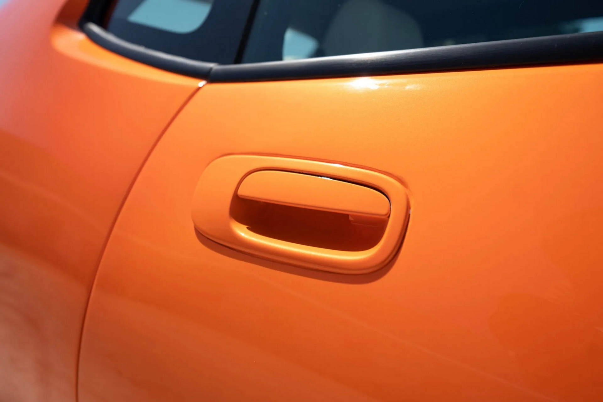 This 2010 Dodge Challenger Was Retromodded Into A 1971 Plymouth GTX