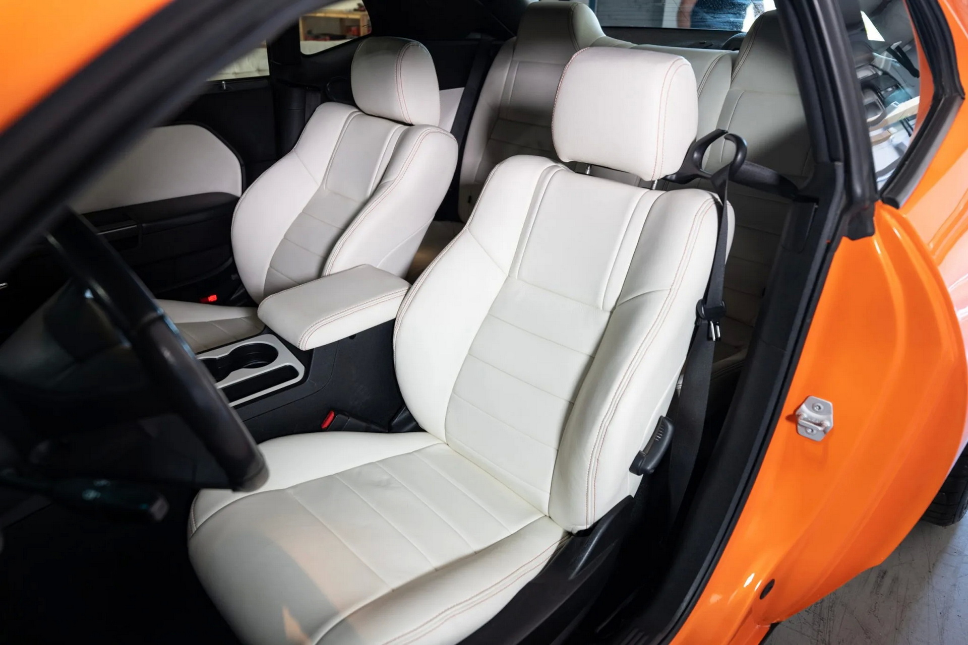 This 2010 Dodge Challenger Was Retromodded Into A 1971 Plymouth GTX