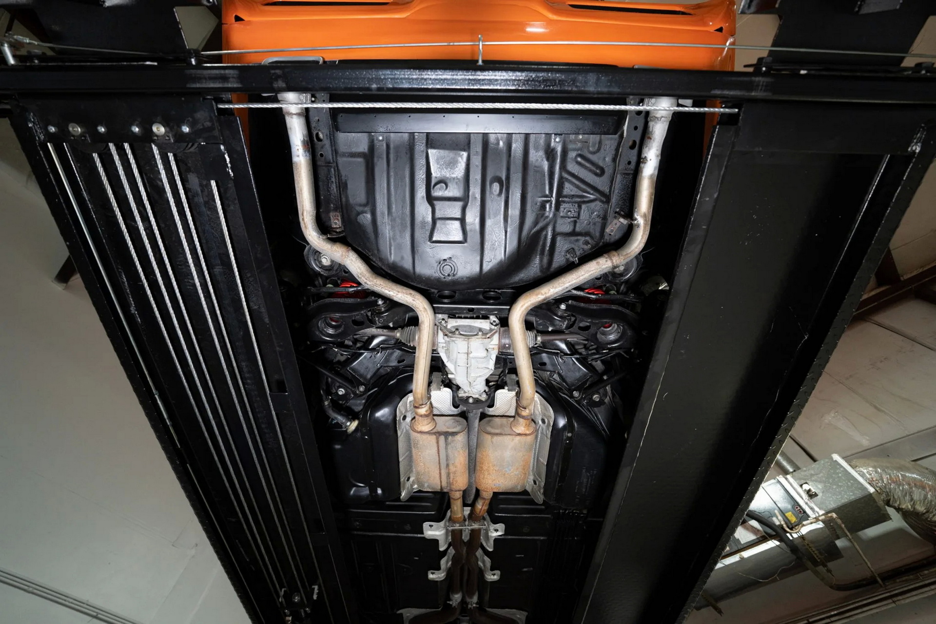 This 2010 Dodge Challenger Was Retromodded Into A 1971 Plymouth GTX