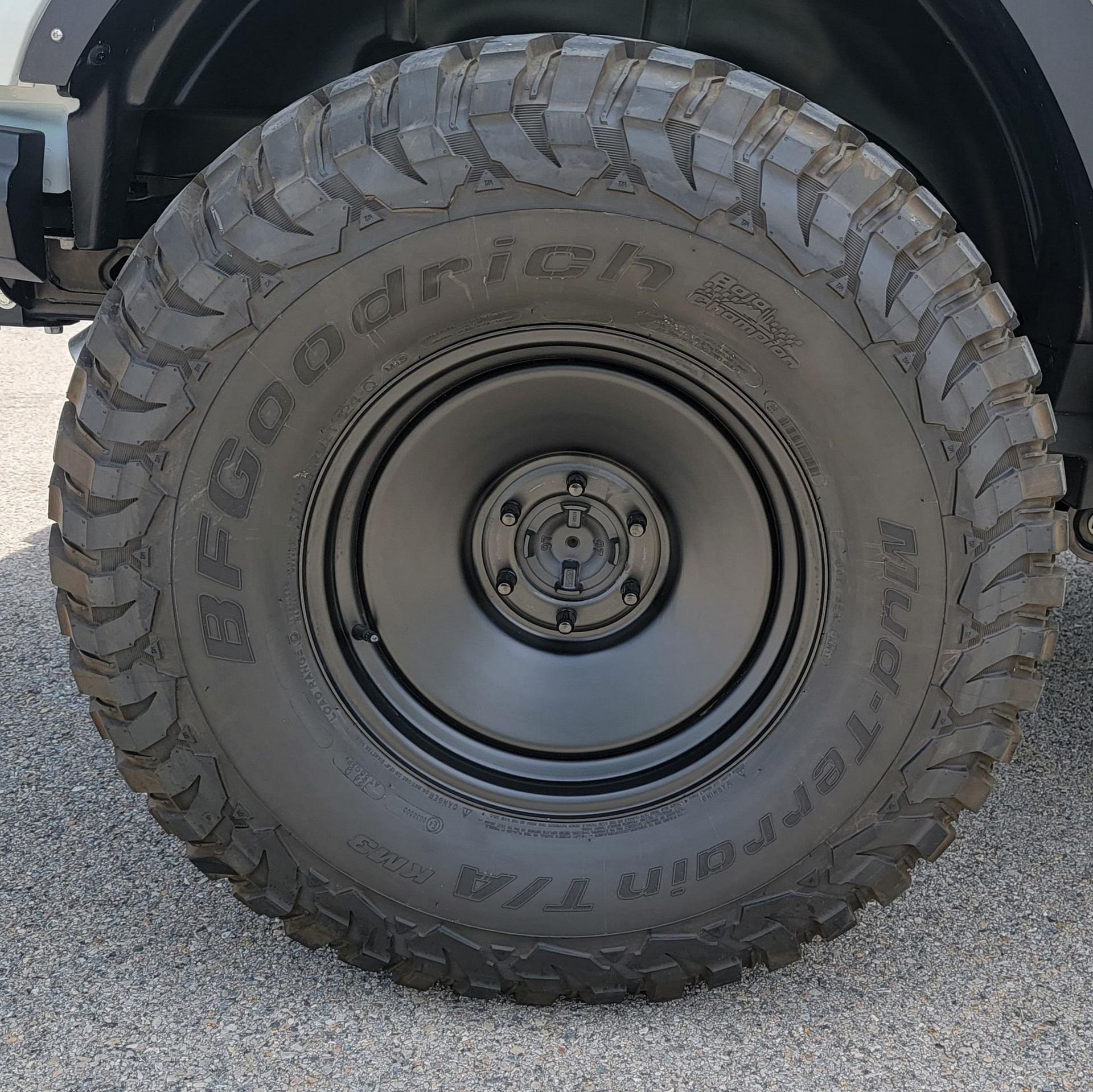 Skip The Line And Go Wild With This 900 Mile Overland-Focused 2021 Ford Bronco Big Bend