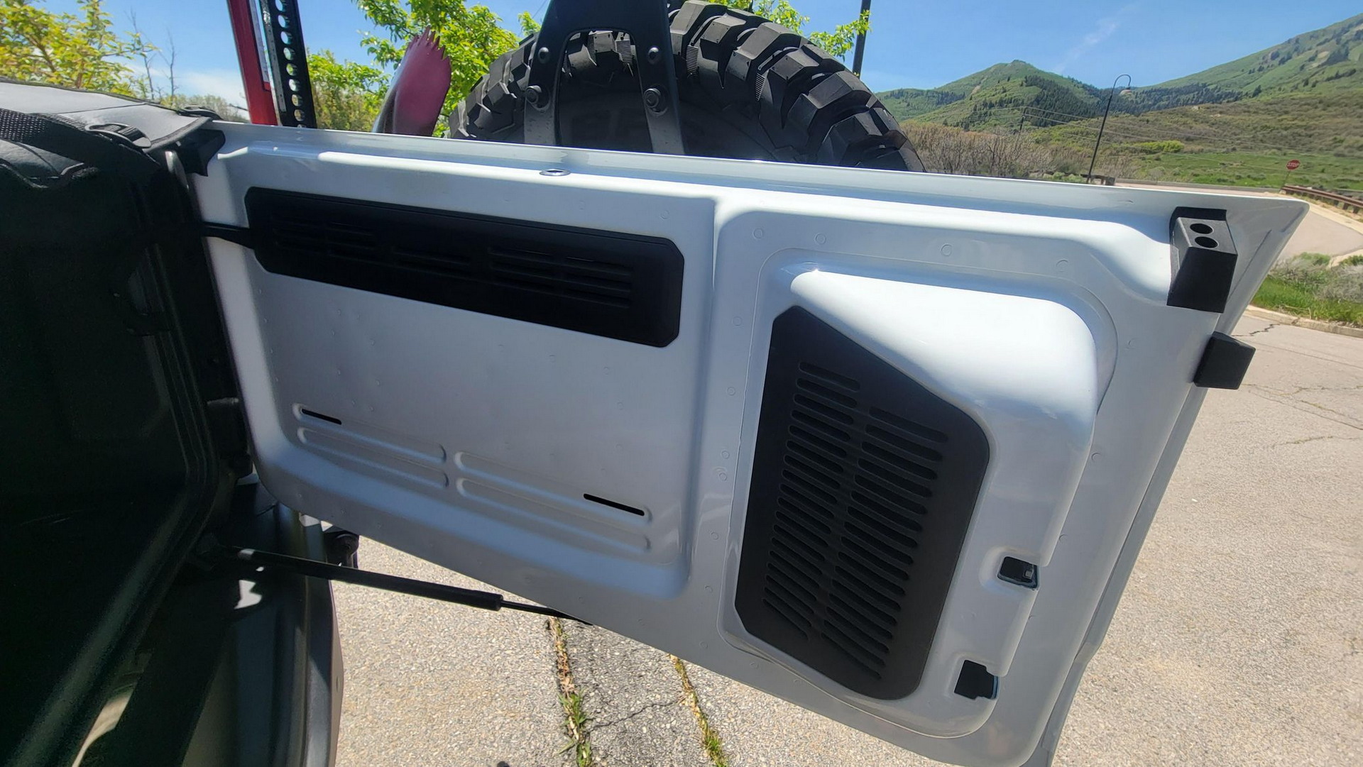 Skip The Line And Go Wild With This 900 Mile Overland-Focused 2021 Ford Bronco Big Bend