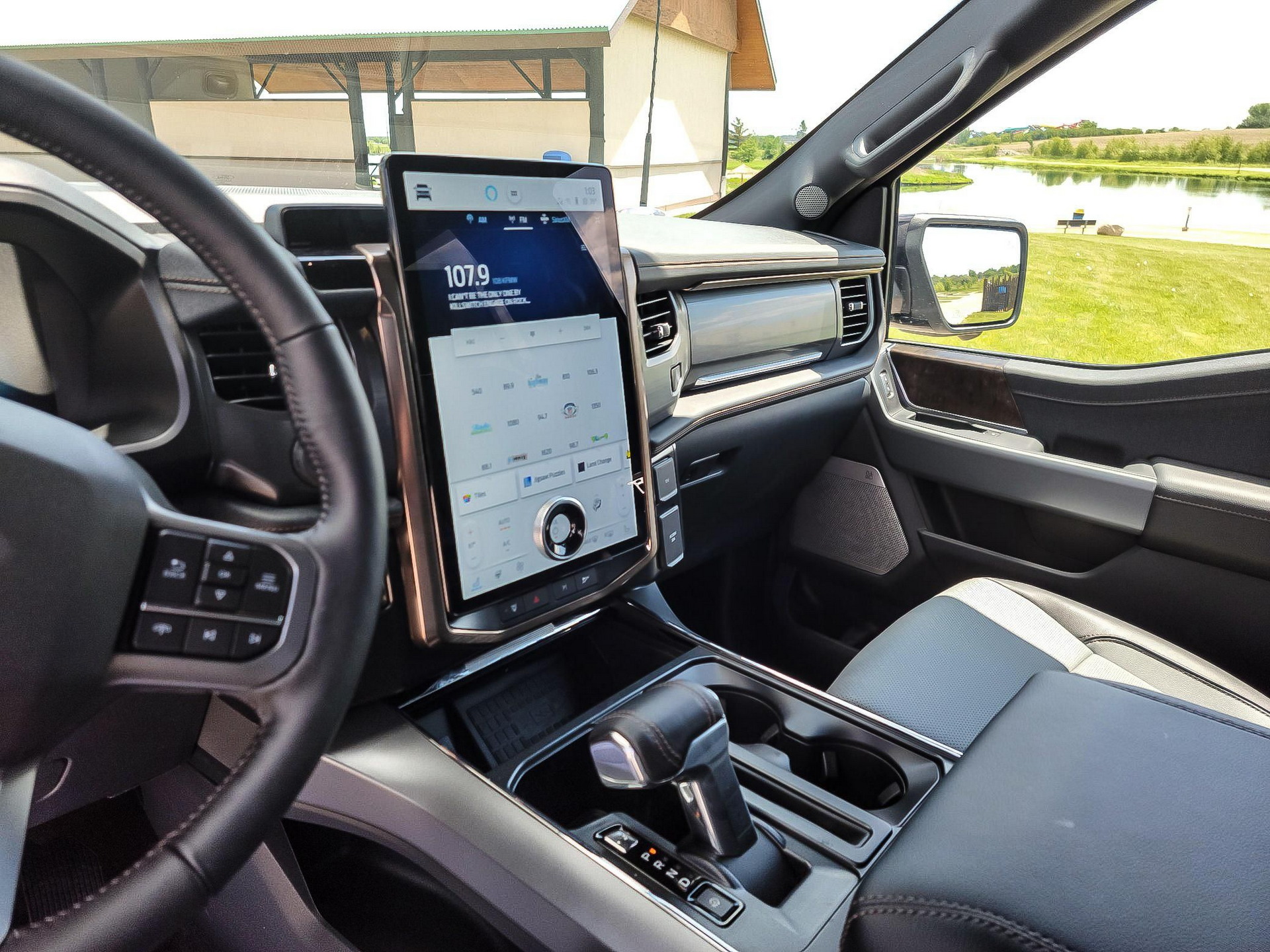 Skip The Line And Buy This 315-Mile Ford F-150 Lightning Up For Auction Right Now