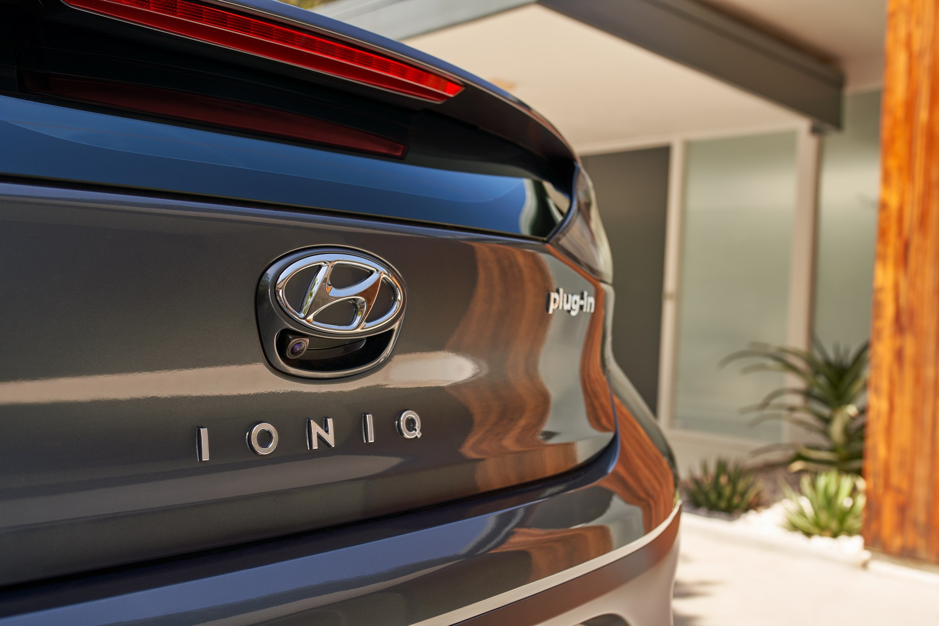 Hyundai Is Killing The Original Ioniq This Summer