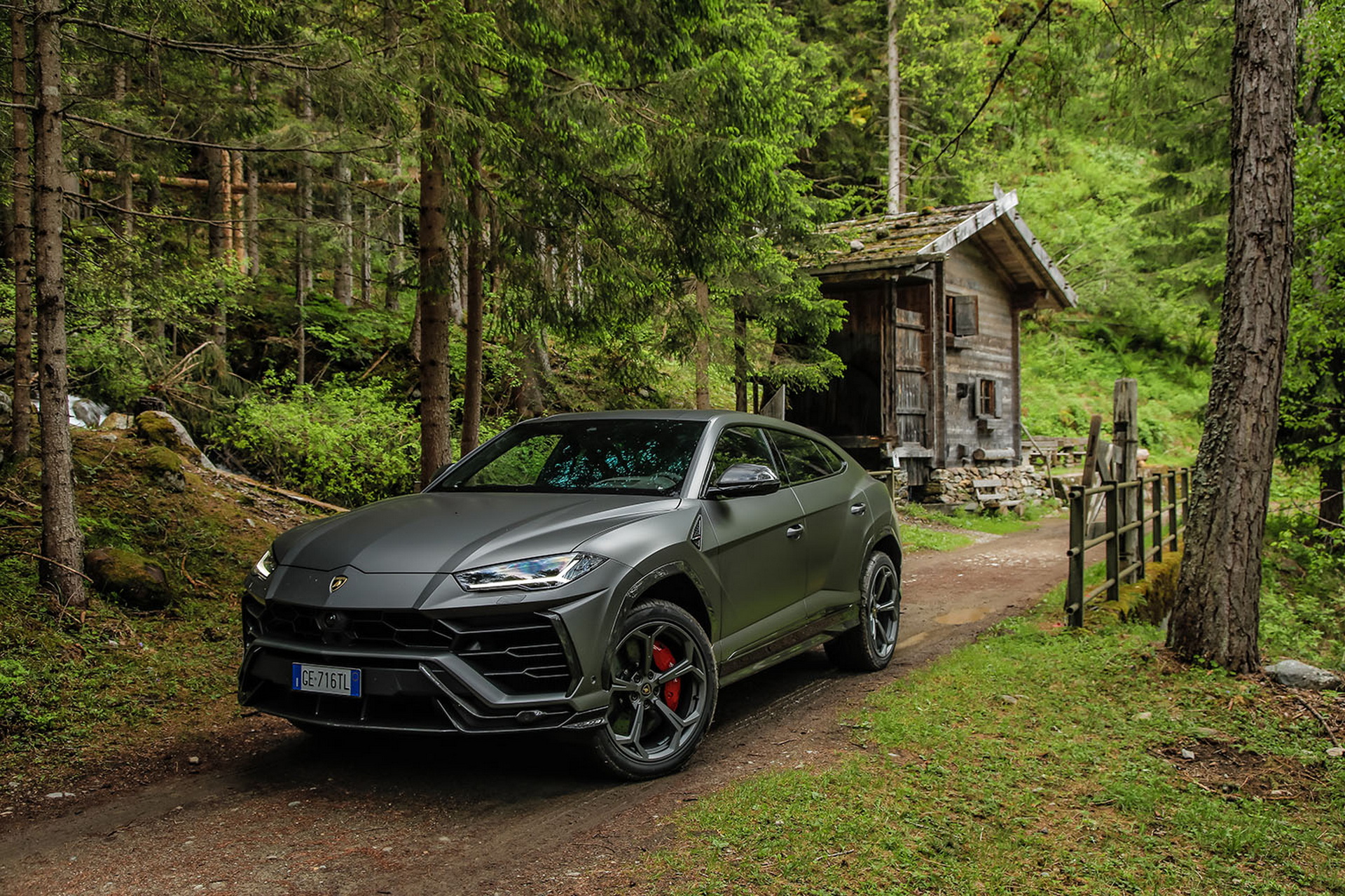 Lamborghini Builds 20,000th Urus, Making It The Fastest-Selling Lambo Of All Time