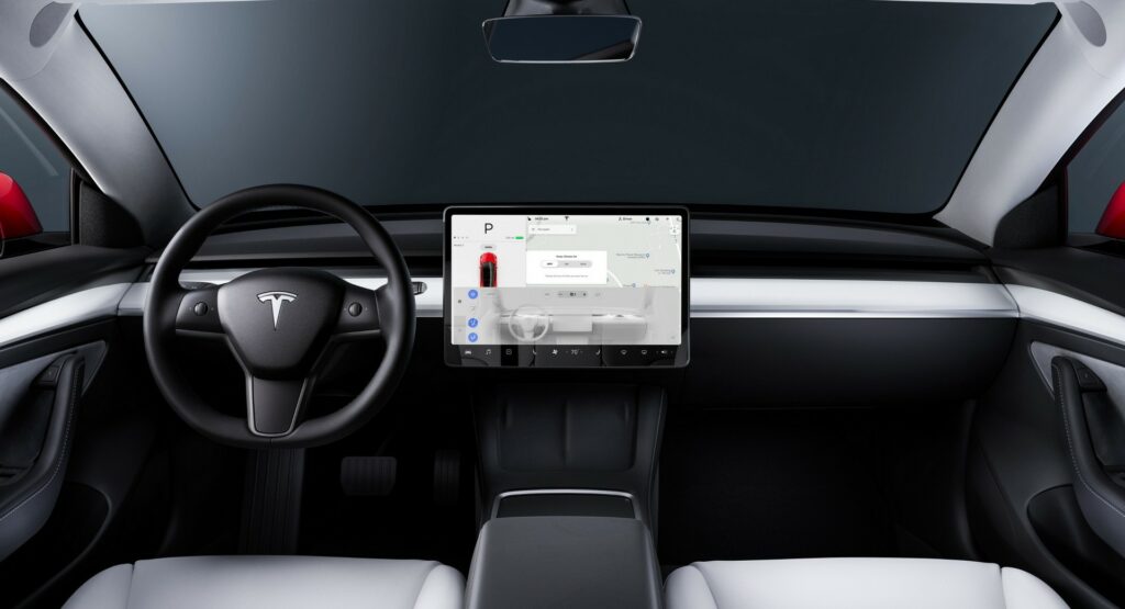  Enhanced Autopilot Returns As An Option Between FSD And Standard Autopilot For Tesla Vehicles