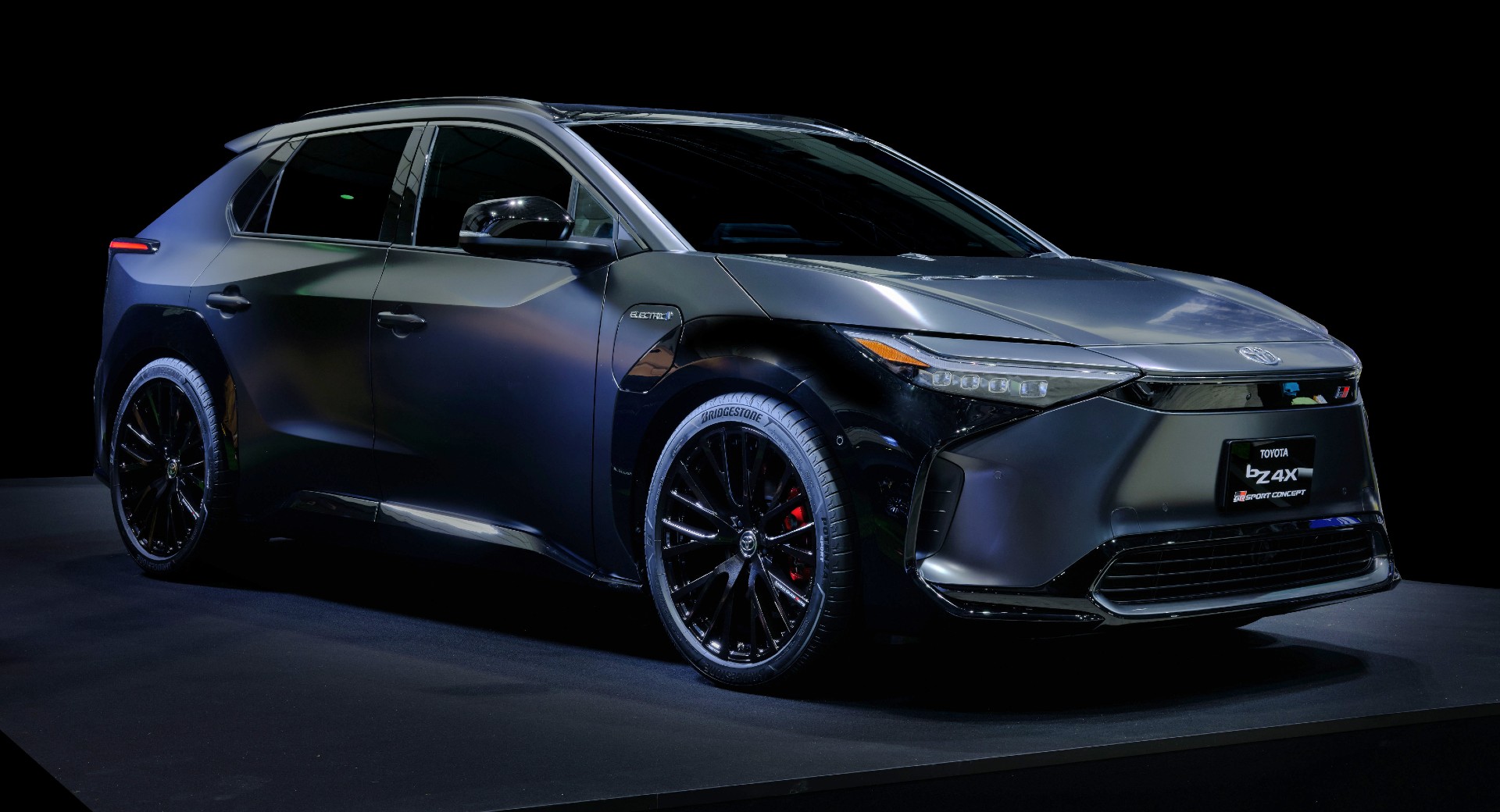 https://www.carscoops.com/wp-content/uploads/2022/06/2022-Toyota-bZ4X-GR-Sport-Concept-main.jpg