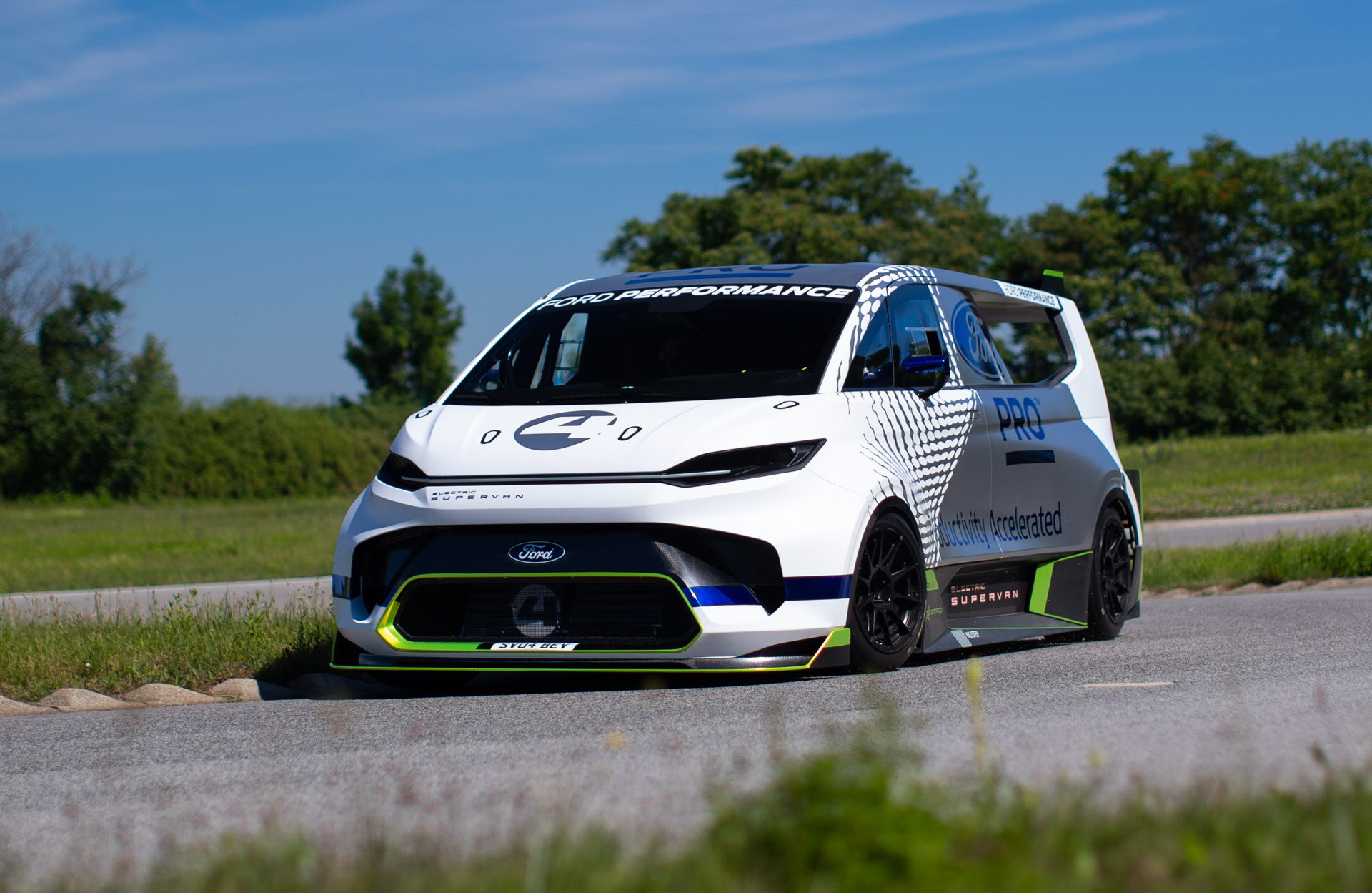 2,000-HP Ford Pro Electric SuperVan Concept Does 60 MPH In Less Than 2 Seconds