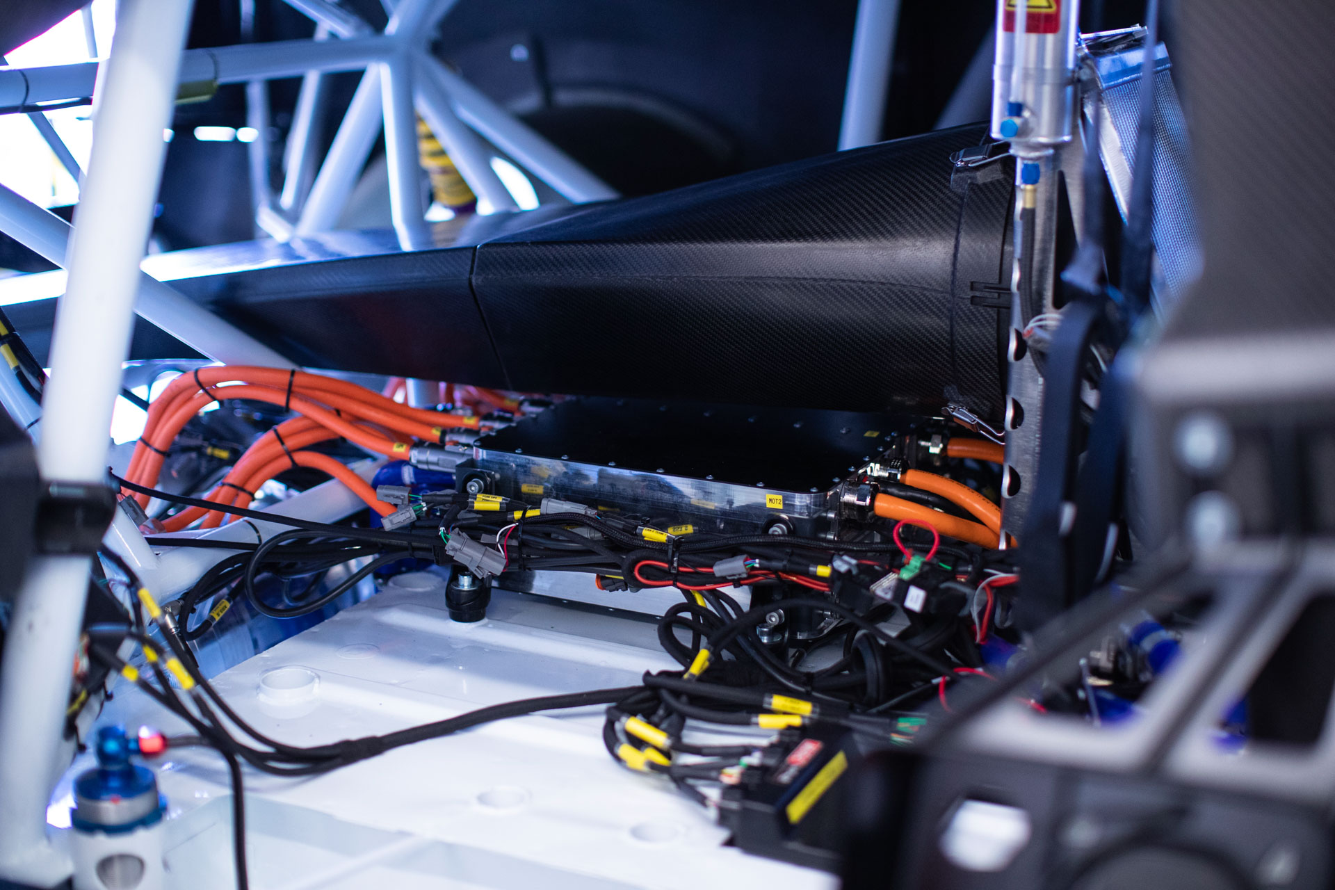 2,000-HP Ford Pro Electric SuperVan Concept Does 60 MPH In Less Than 2 Seconds