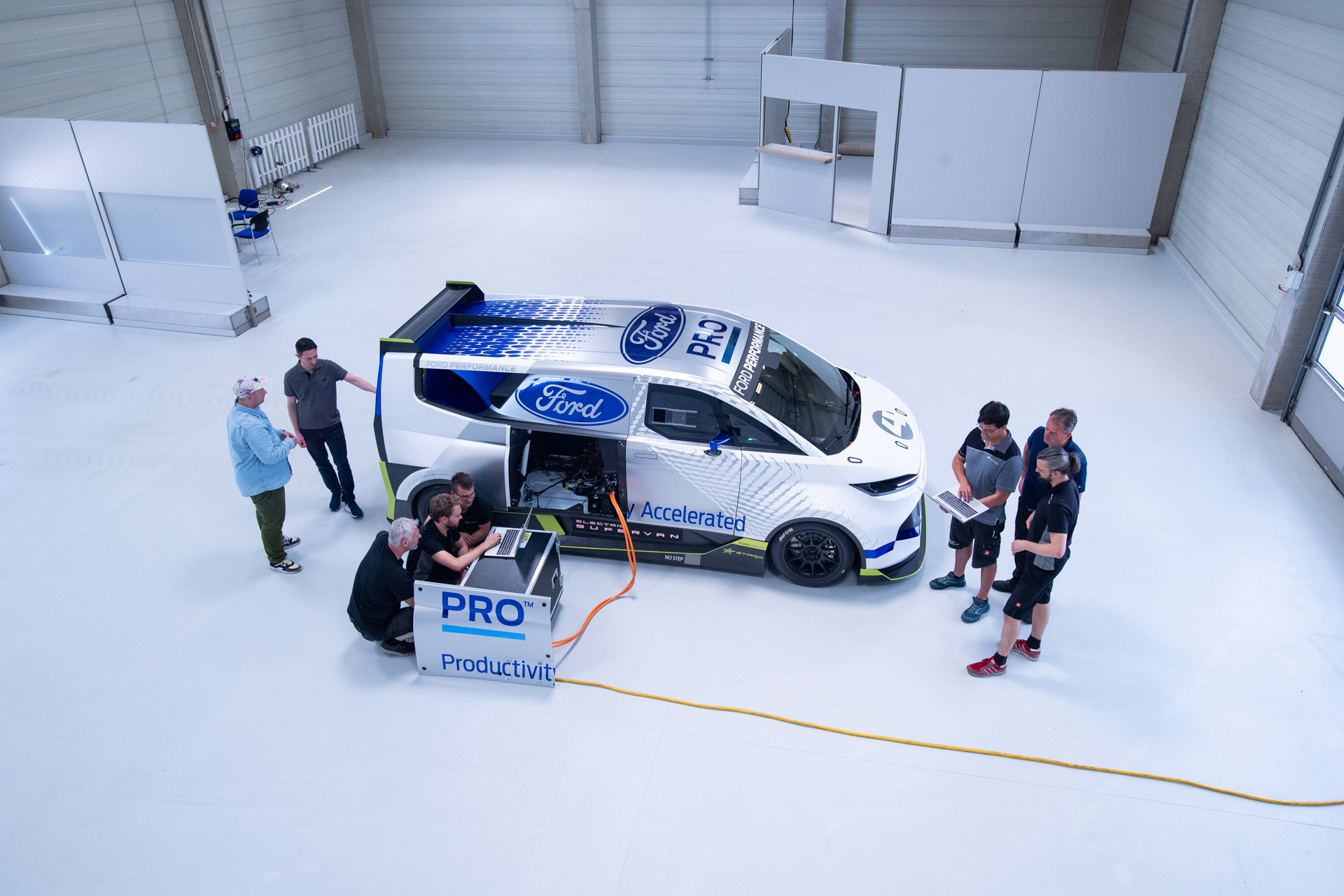 2,000-HP Ford Pro Electric SuperVan Concept Does 60 MPH In Less Than 2 Seconds