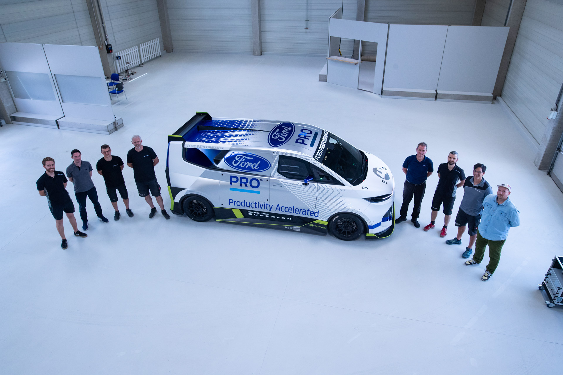 2,000-HP Ford Pro Electric SuperVan Concept Does 60 MPH In Less Than 2 Seconds