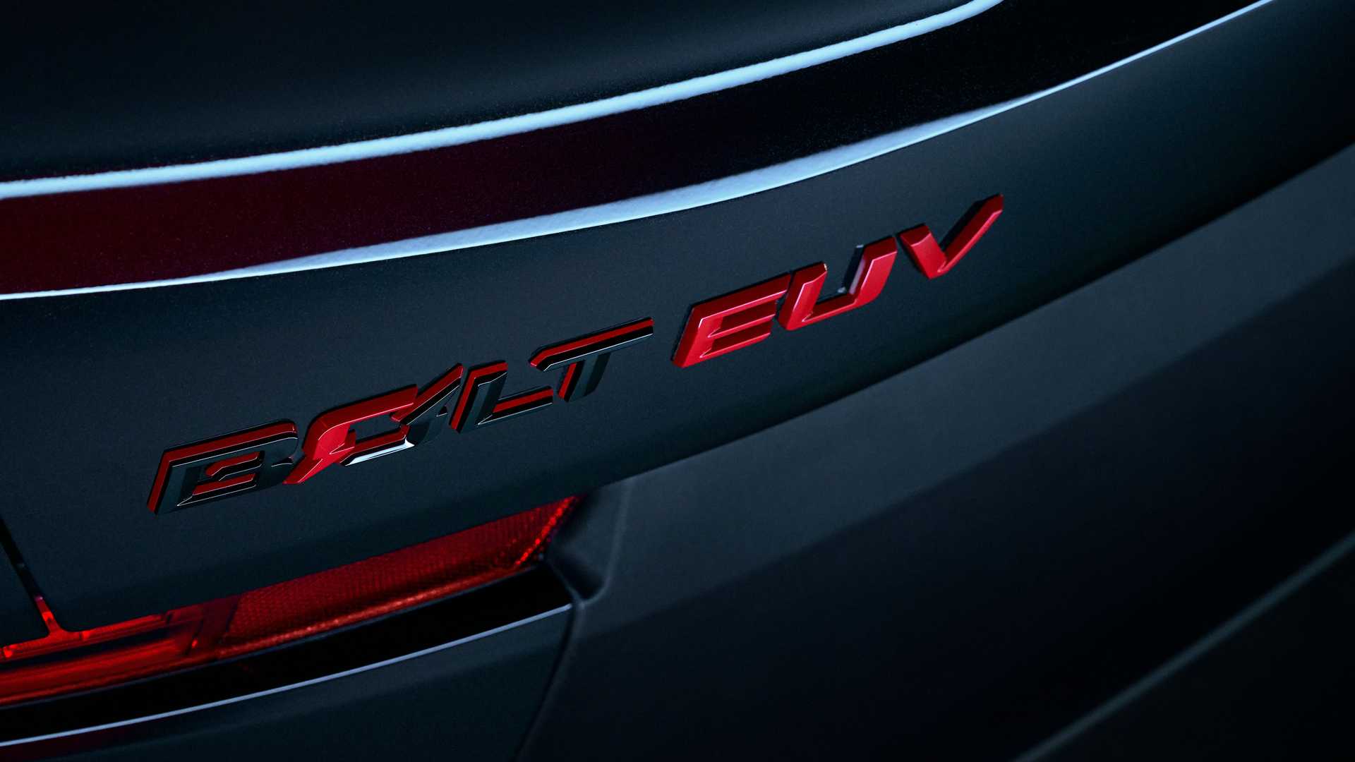 Chevrolet Slashes 2023 Bolt EV And EUV Prices By Up To $6,300