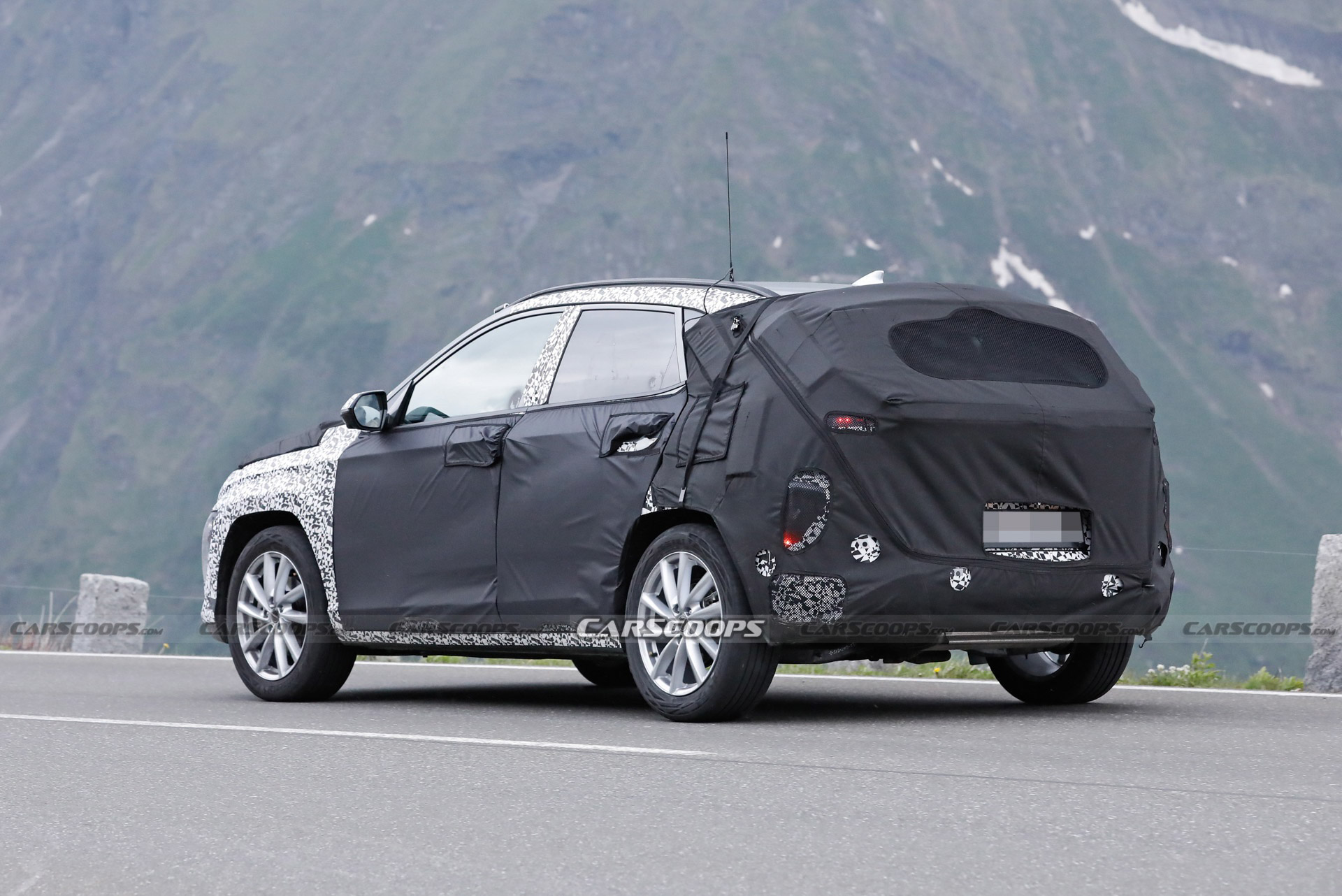 2024 Hyundai Kona Peels Off Some Disguise To Reveal Full-Width Light Bar
