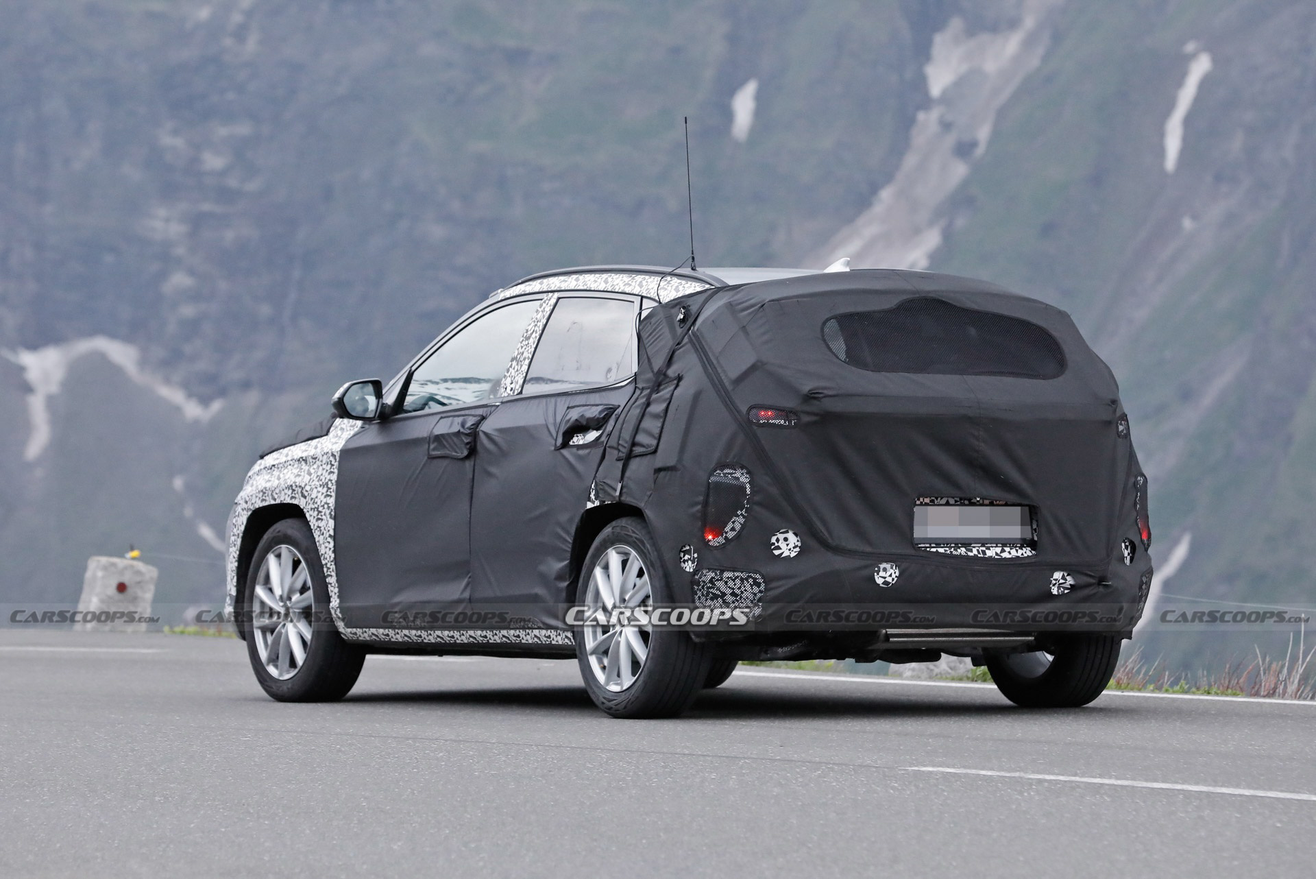 2024 Hyundai Kona Peels Off Some Disguise To Reveal Full-Width Light Bar