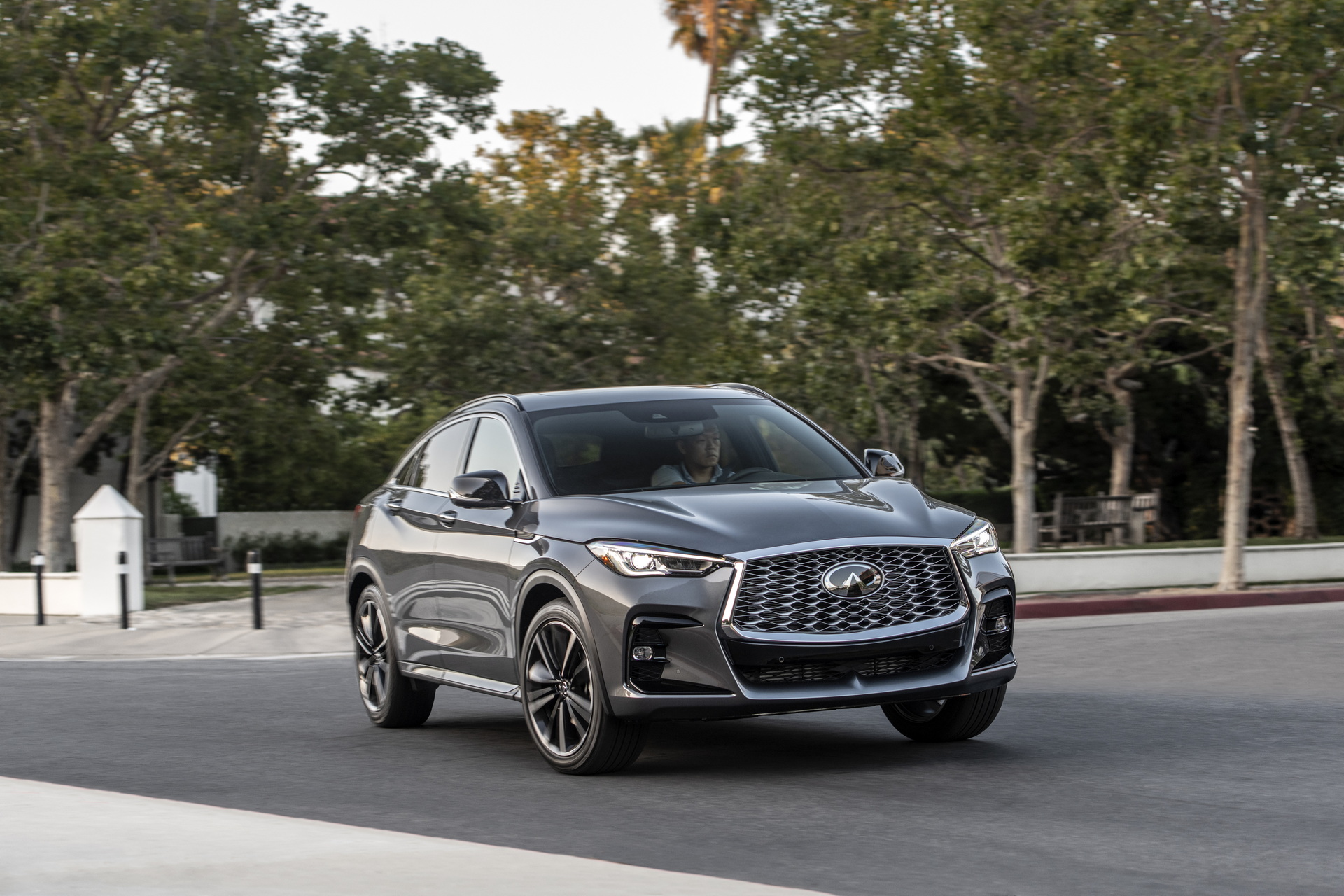 2023 Infiniti QX55 Gets More Standard Features, But It’s $2,650 More Expensive Too