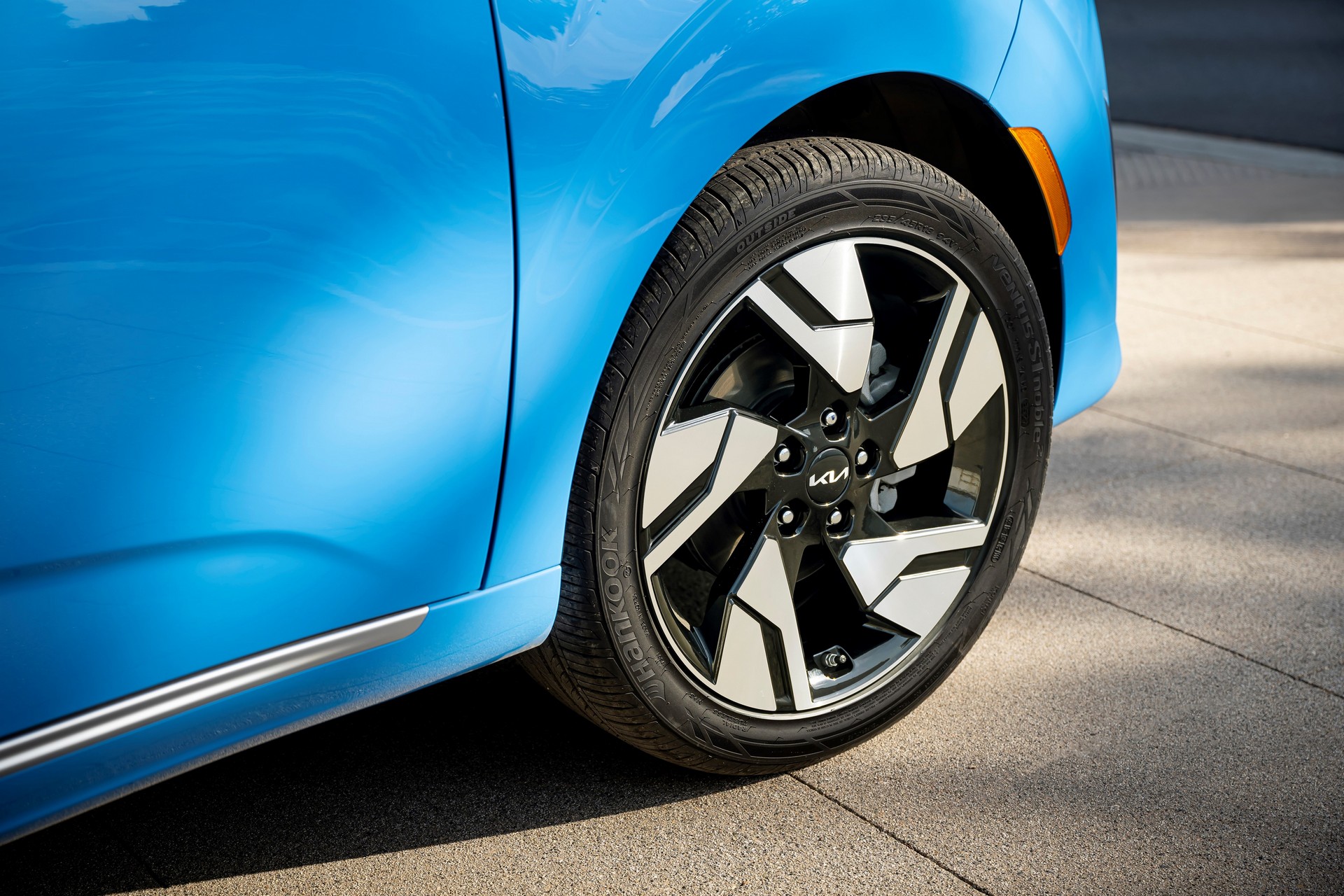 Facelifted 2023 Kia Soul Starts Just Under $20,000