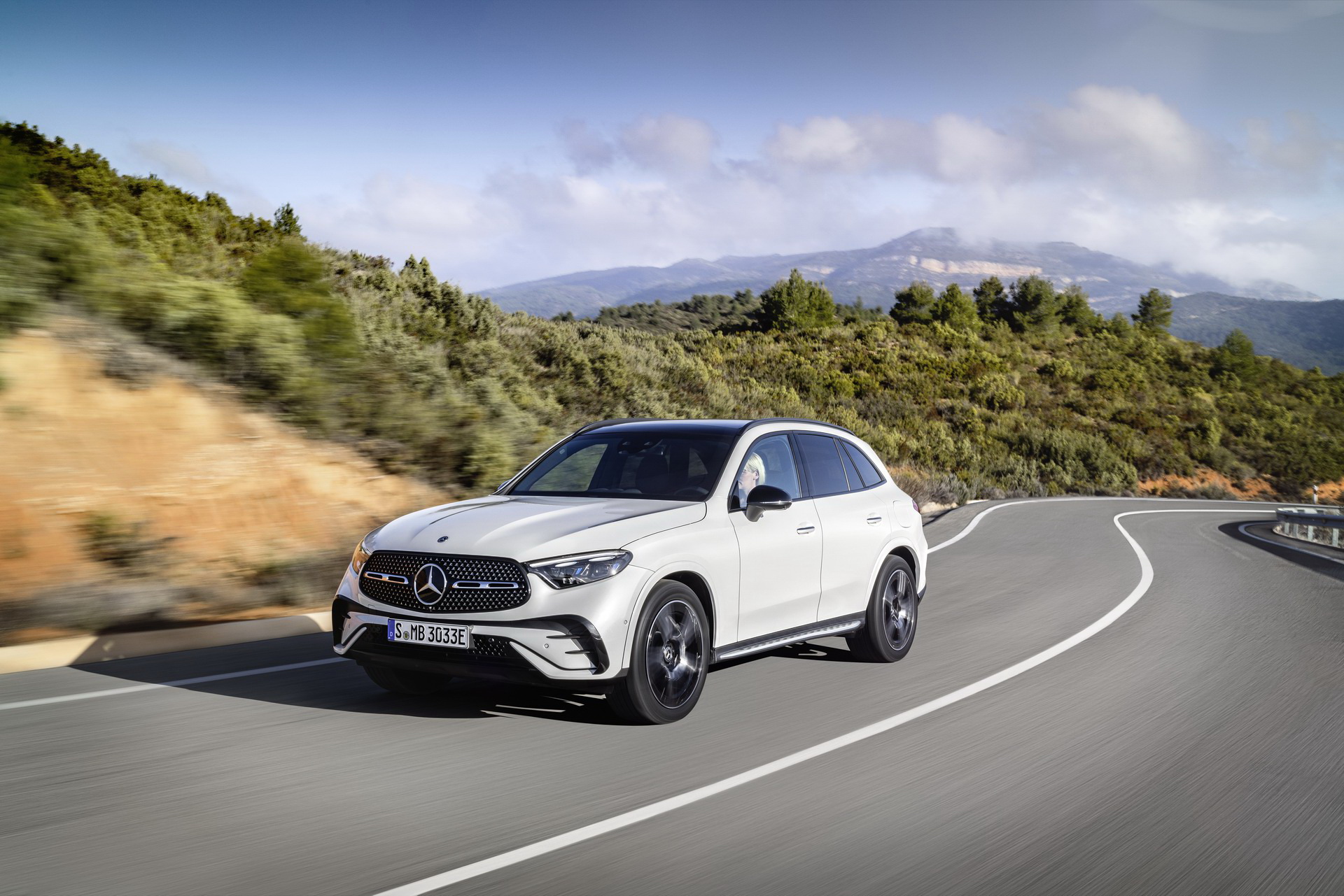 2023 Mercedes-Benz GLC’s European Lineup Detailed, Diesel PHEV Rated Up To… 470 MPG (0.5 L/100km)