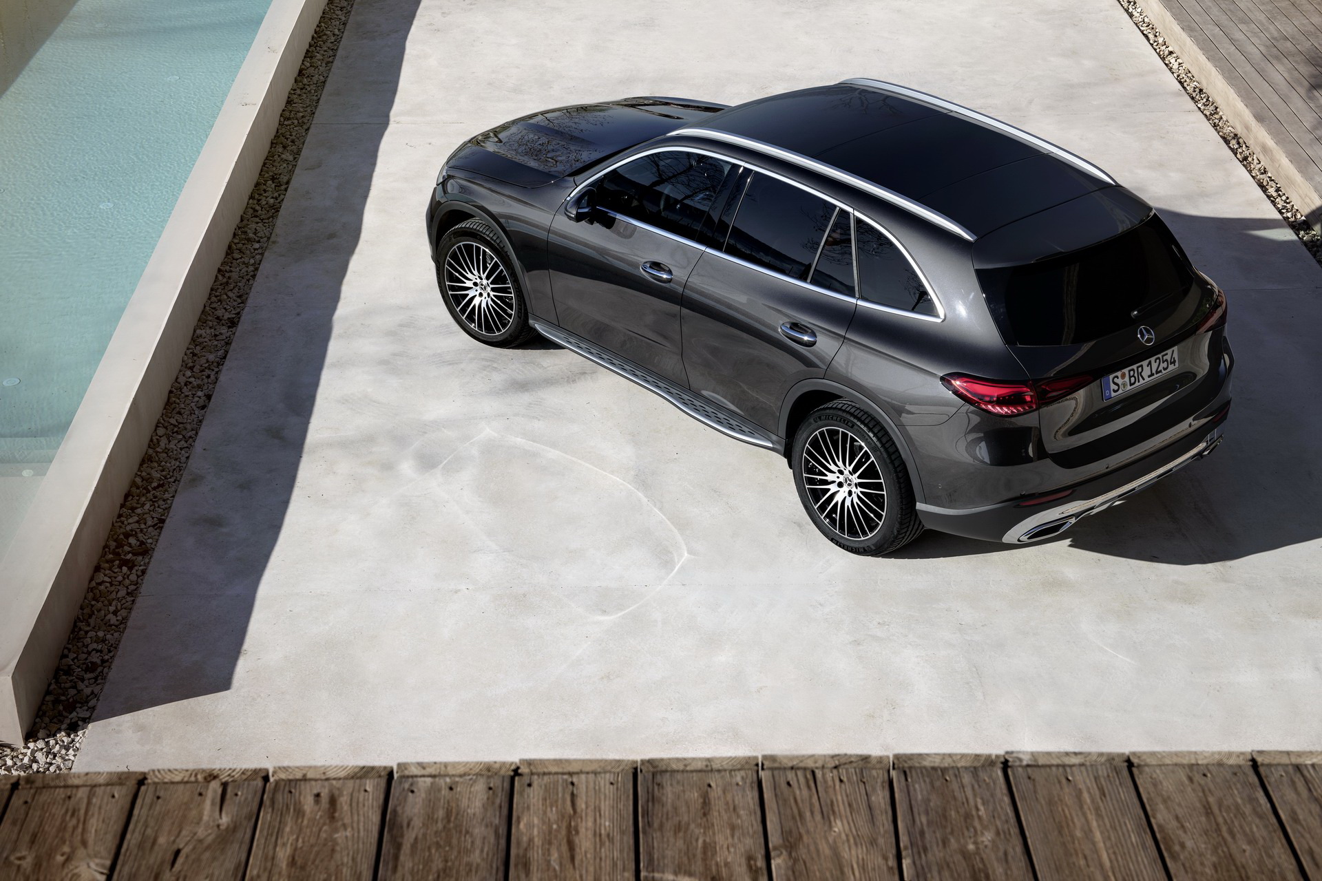 2023 Mercedes-Benz GLC’s European Lineup Detailed, Diesel PHEV Rated Up To… 470 MPG (0.5 L/100km)