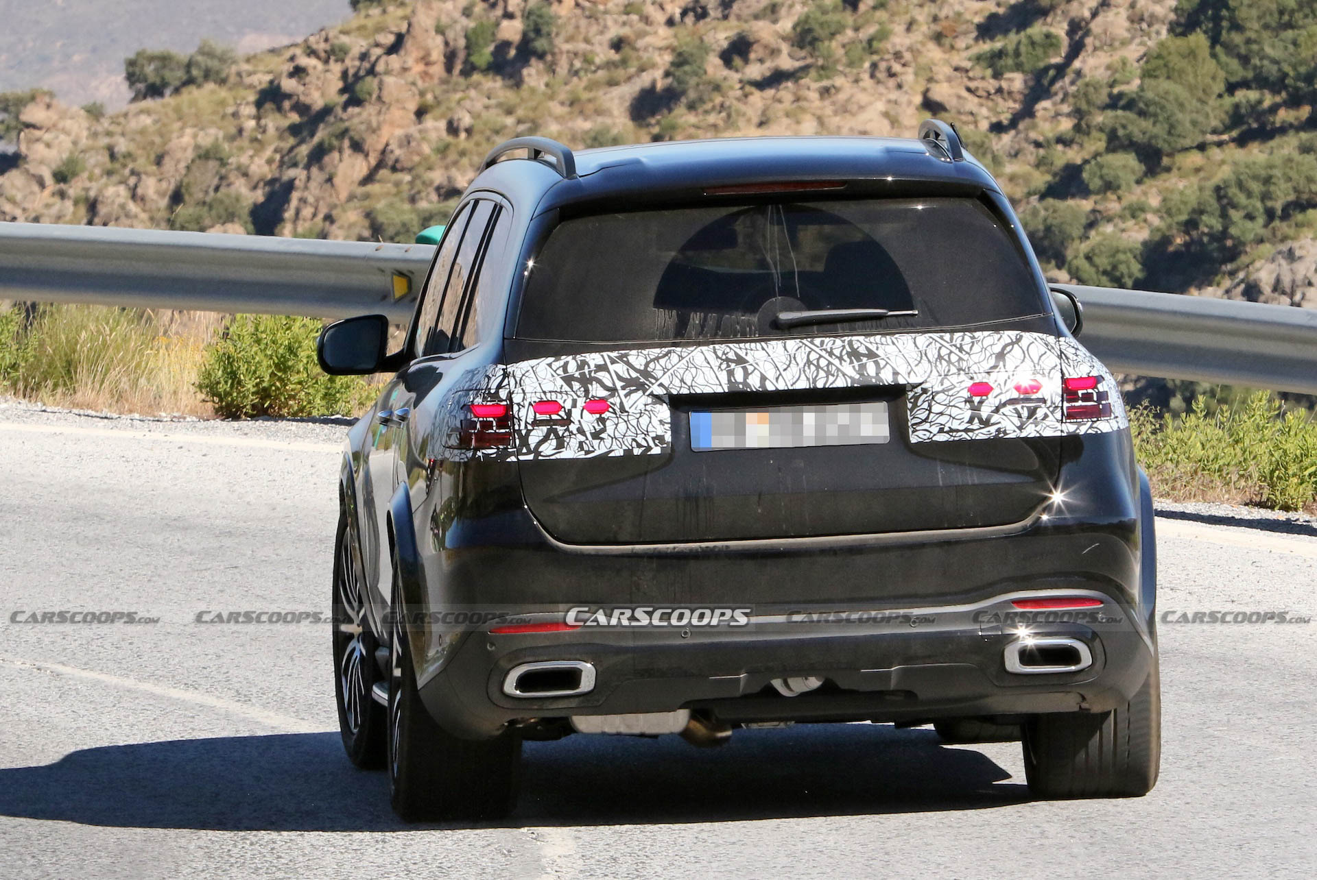 Is The 2024 Mercedes-Benz GLS Switching To Four-Cylinder Power?