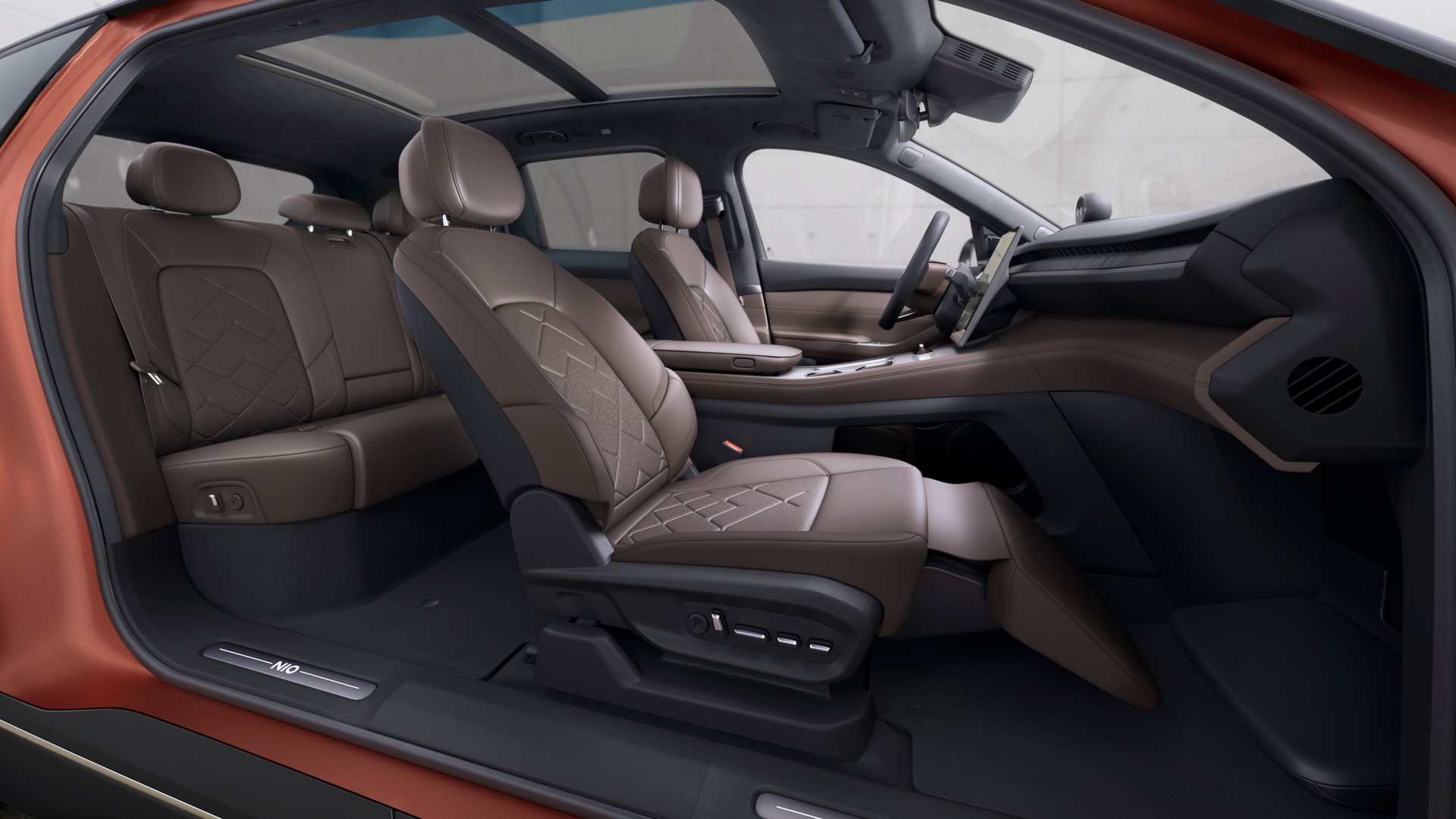 Nio ES7 Electric SUV Debuts With 644 HP And Up To 528 Miles Of Range