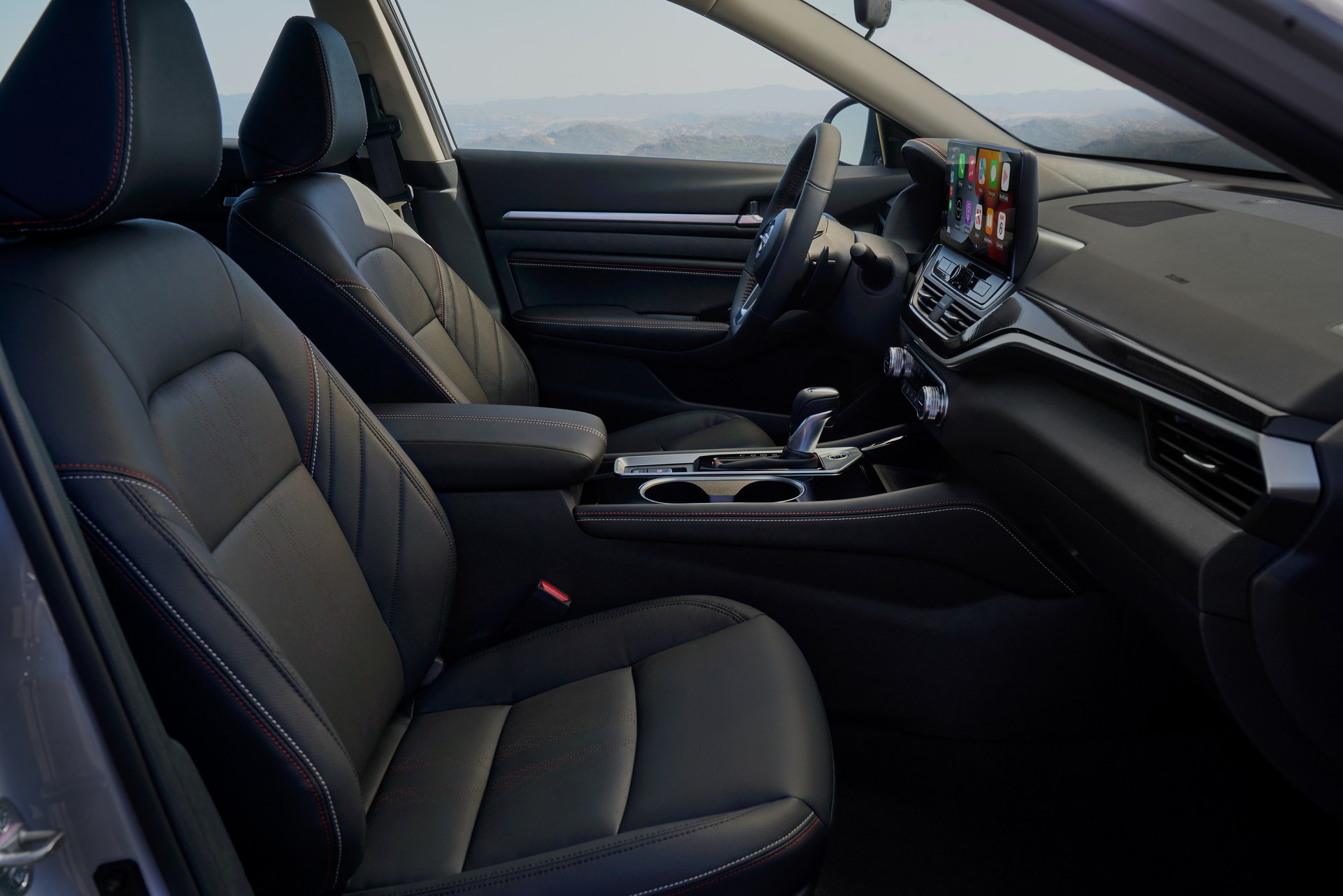 2023 Nissan Altima Debuts With New Grille And Larger Infotainment