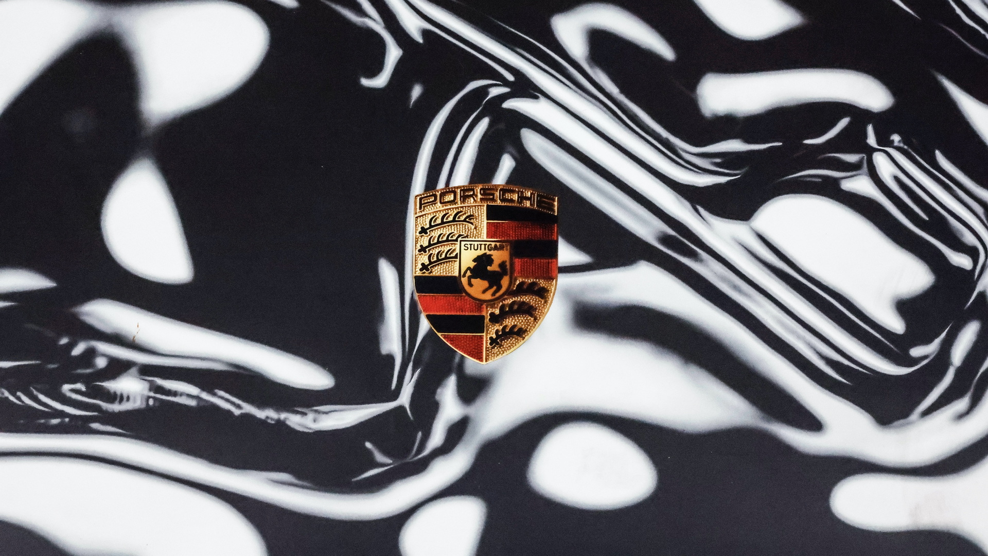 New Porsche 963 Is A 670 HP GTP Hypercar That Will Race At Daytona And Le Mans