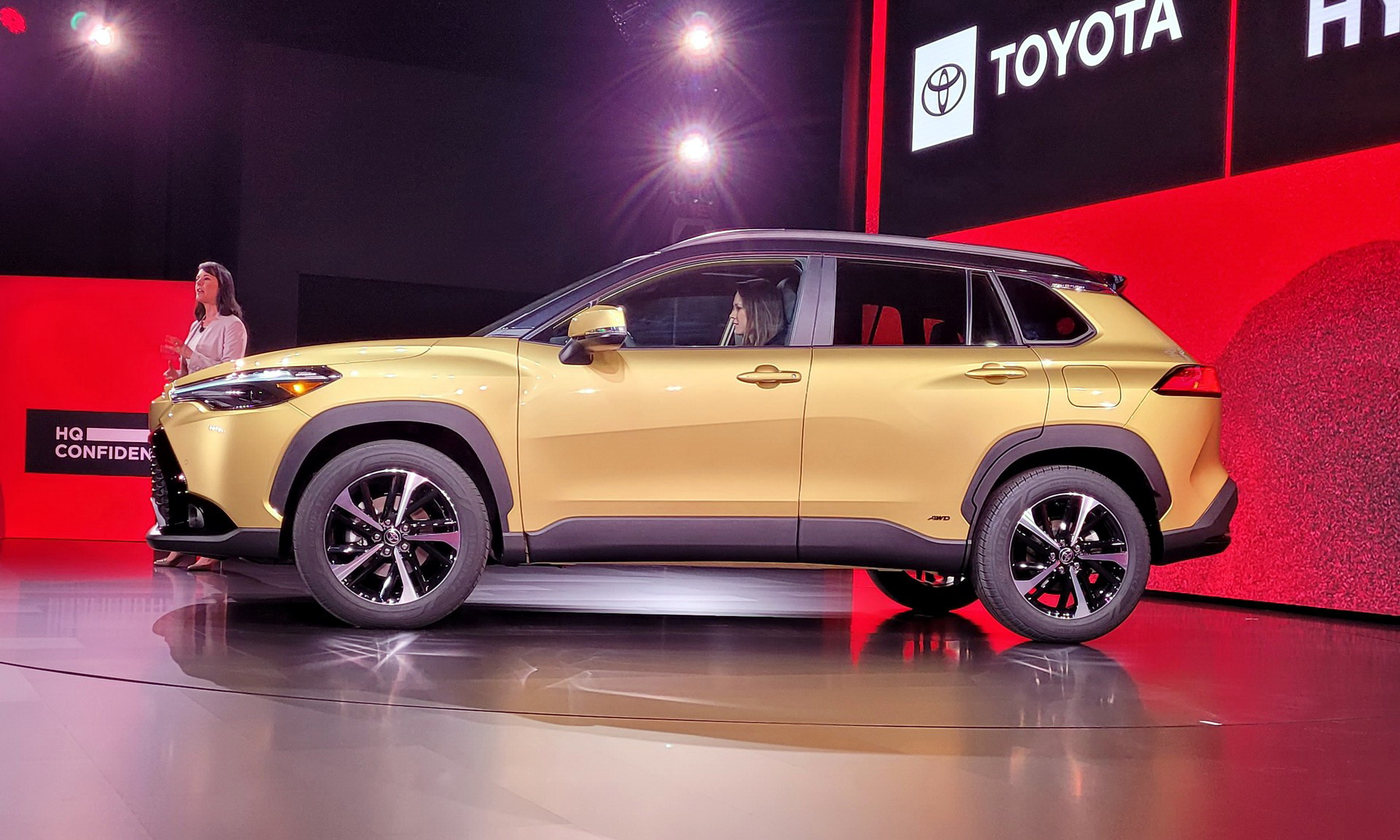 2023 Toyota Corolla Cross Hybrid Arrives In America With 194 HP And 37 MPG Combined