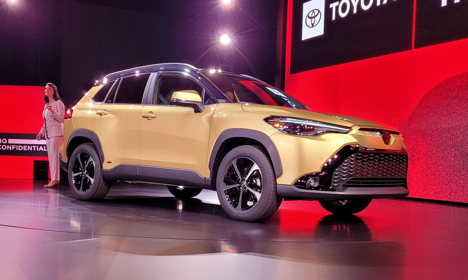 2023 Toyota Corolla Cross Hybrid Arrives In America With 194 HP And 37 MPG Combined