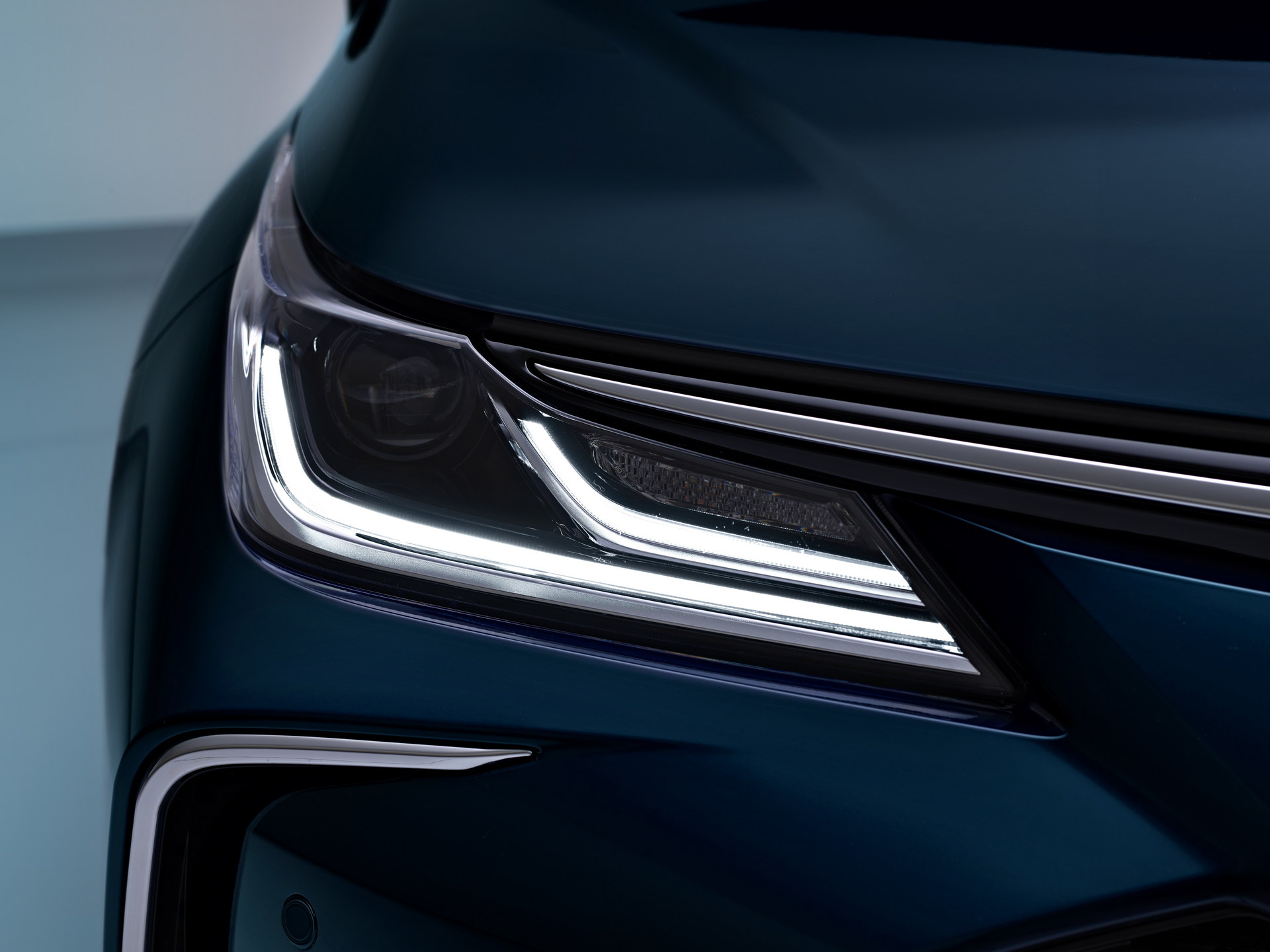 EU-Spec 2023 Toyota Corolla Gains Improved Hybrid System And Mild Tech Upgrades