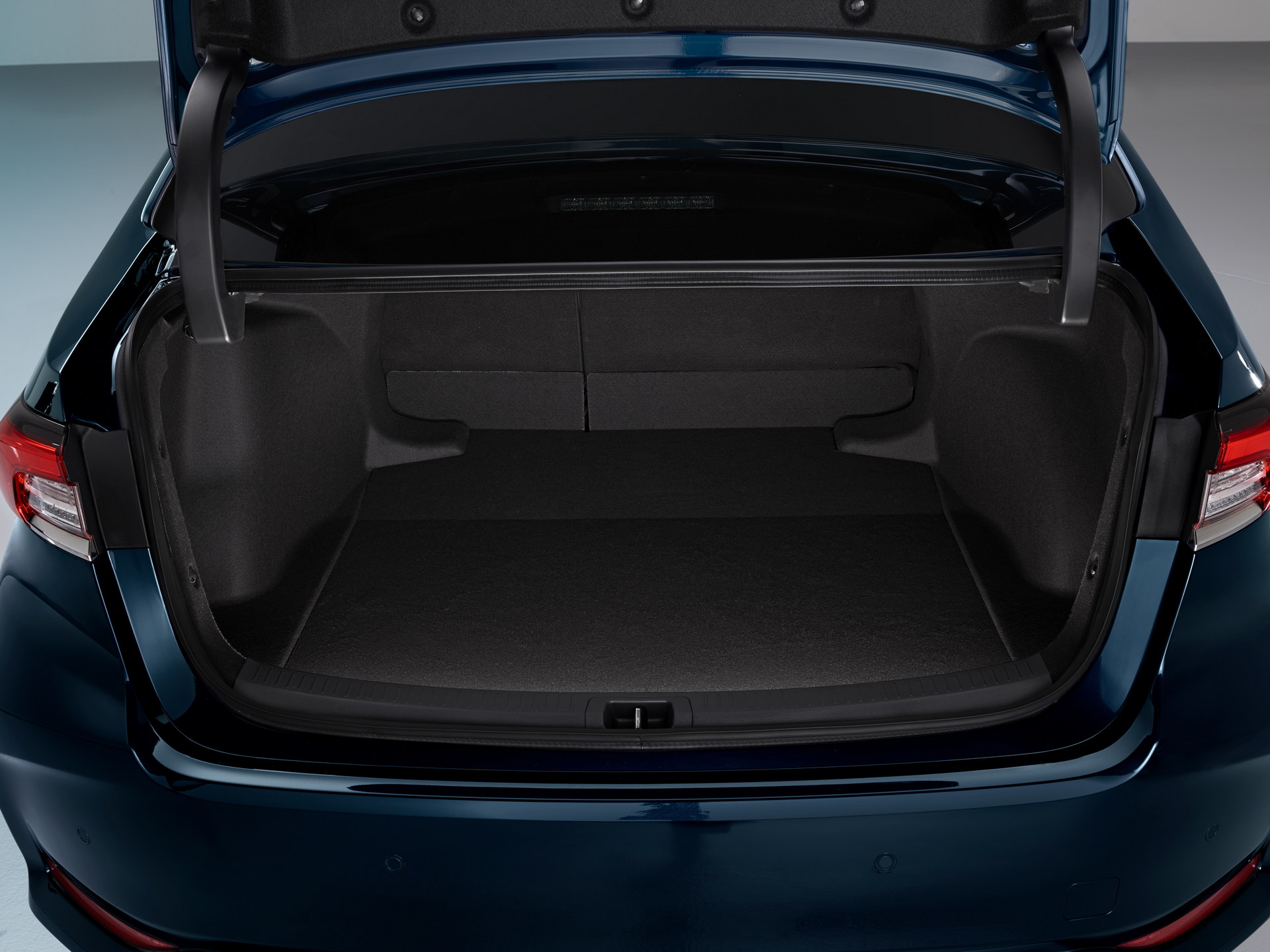 EU-Spec 2023 Toyota Corolla Gains Improved Hybrid System And Mild Tech Upgrades