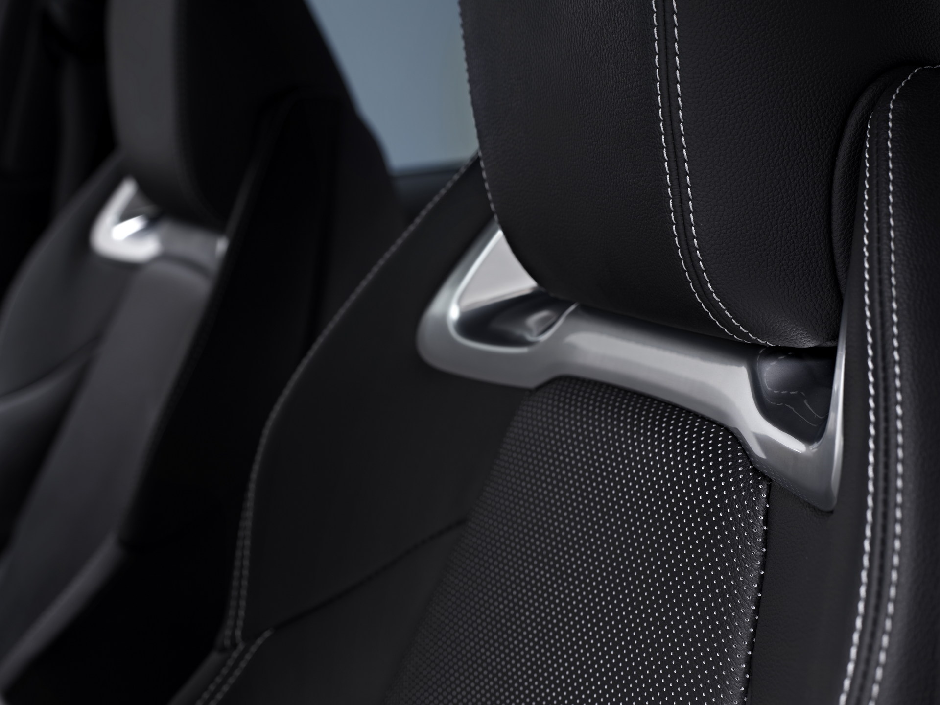 EU-Spec 2023 Toyota Corolla Gains Improved Hybrid System And Mild Tech Upgrades