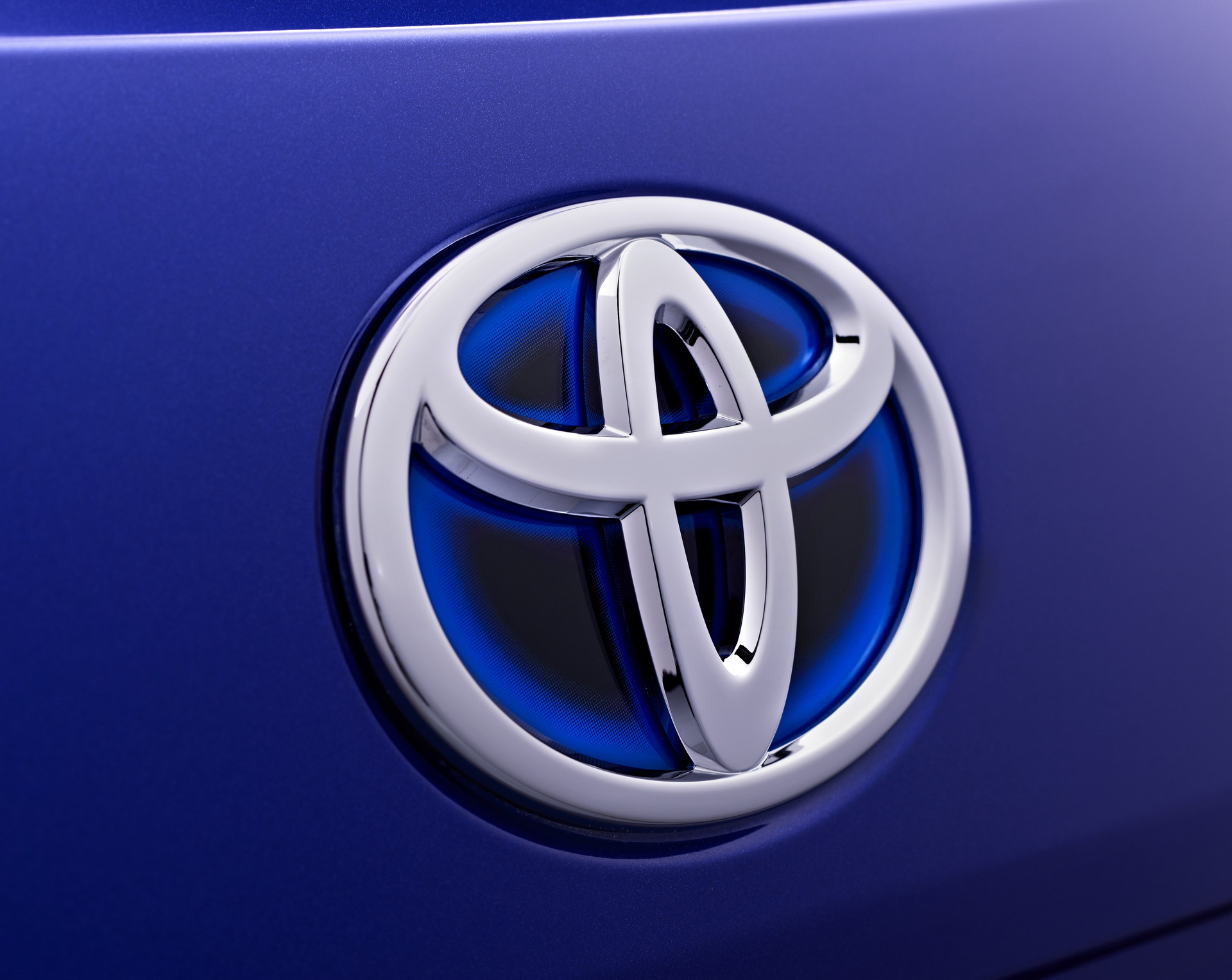 EU-Spec 2023 Toyota Corolla Gains Improved Hybrid System And Mild Tech Upgrades