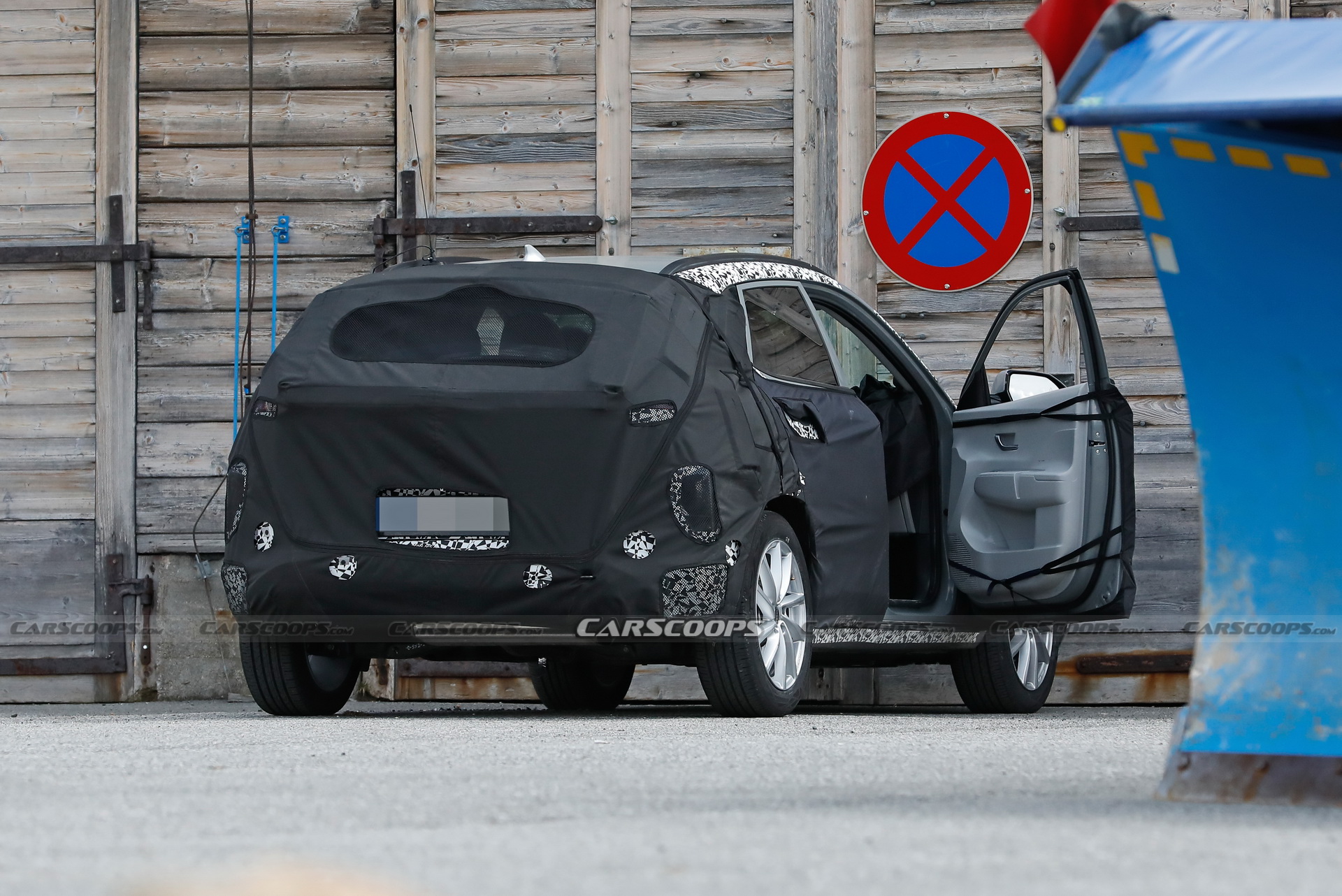 2024 Hyundai Kona Will Have Front Light Bar Just Like The Staria