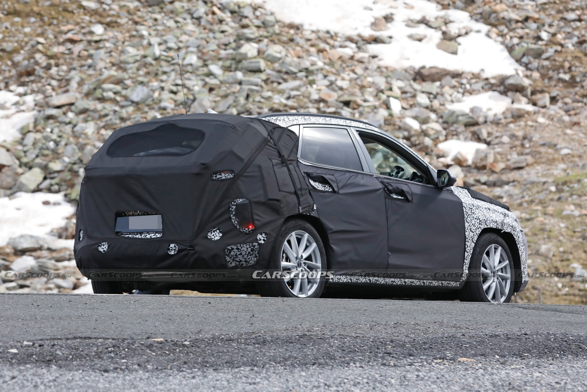 2024 Hyundai Kona Will Have Front Light Bar Just Like The Staria