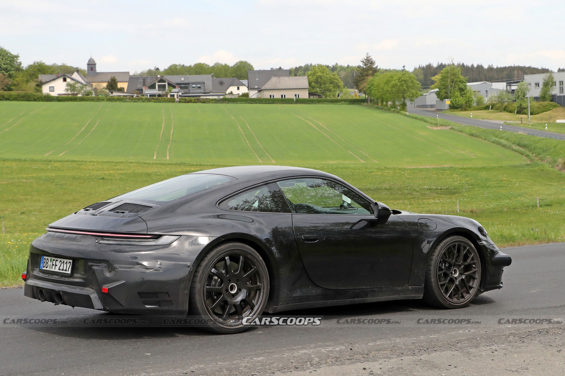 2024 Porsche 911 Spied Inside And Out, Will Sport Fully Digital Instrument Cluster