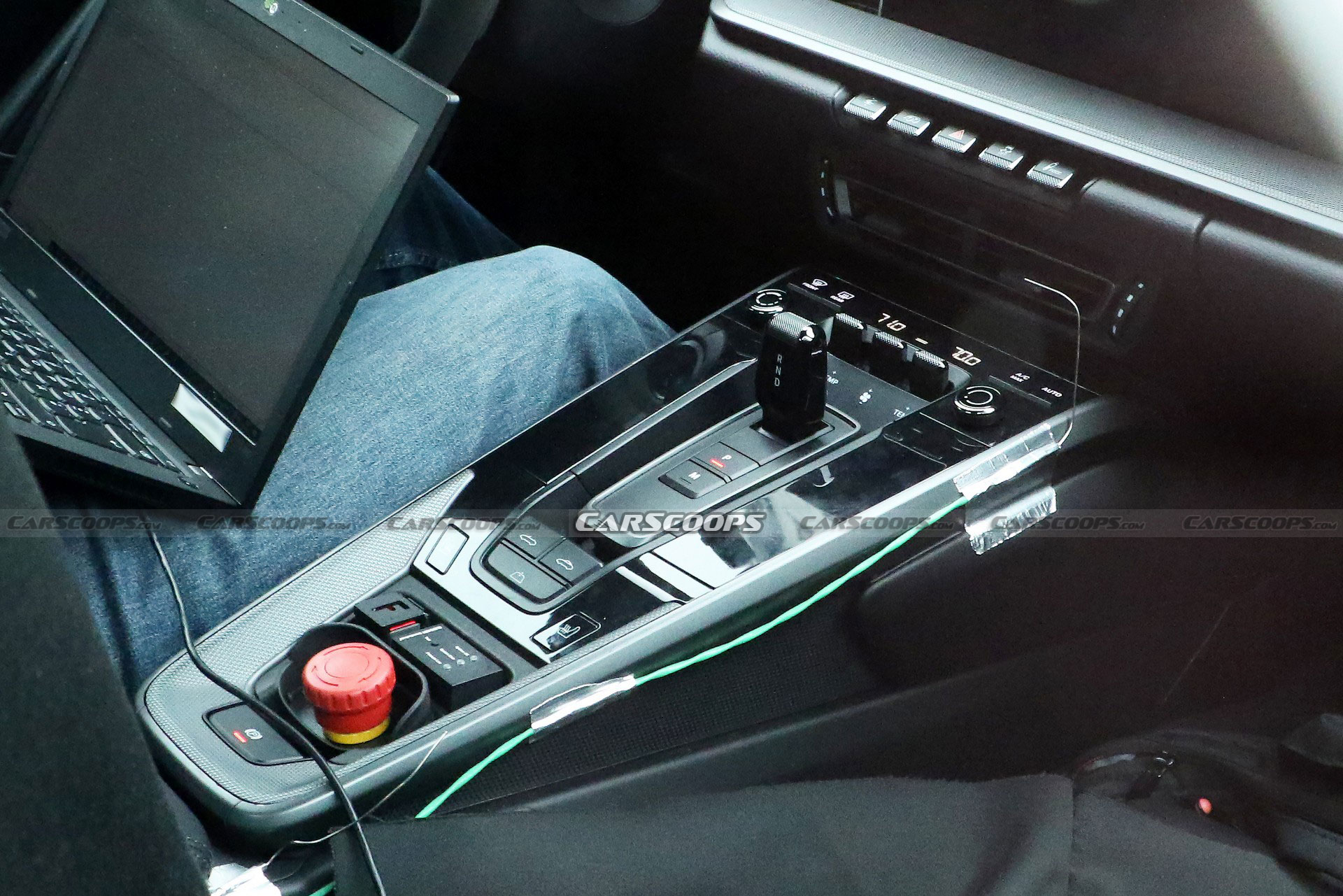 2024 Porsche 911 Spied Inside And Out, Will Sport Fully Digital Instrument Cluster