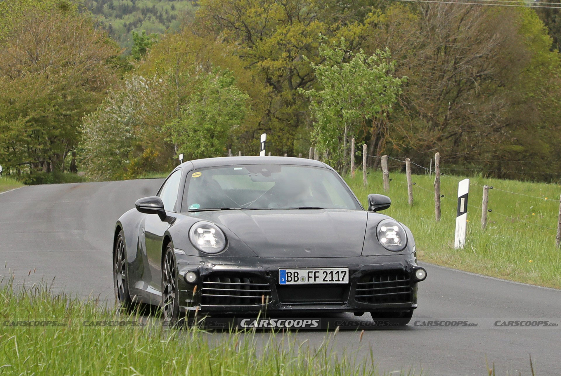 2024 Porsche 911 Spied Inside And Out, Will Sport Fully Digital Instrument Cluster